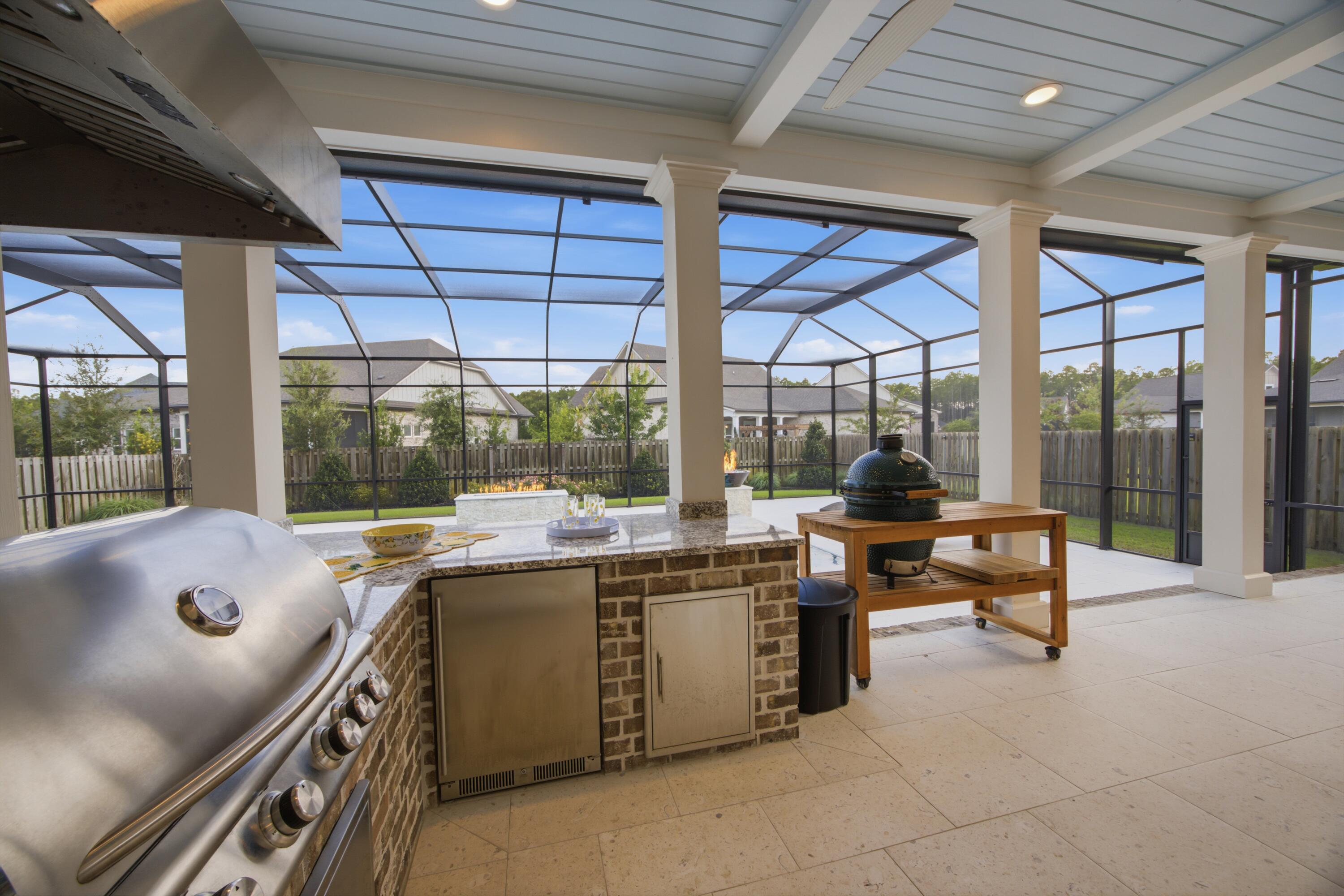 HAMMOCK BAY - Residential