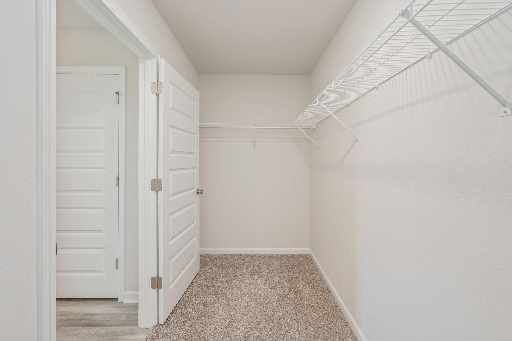 PLANTATION WOODS - Residential Lease
