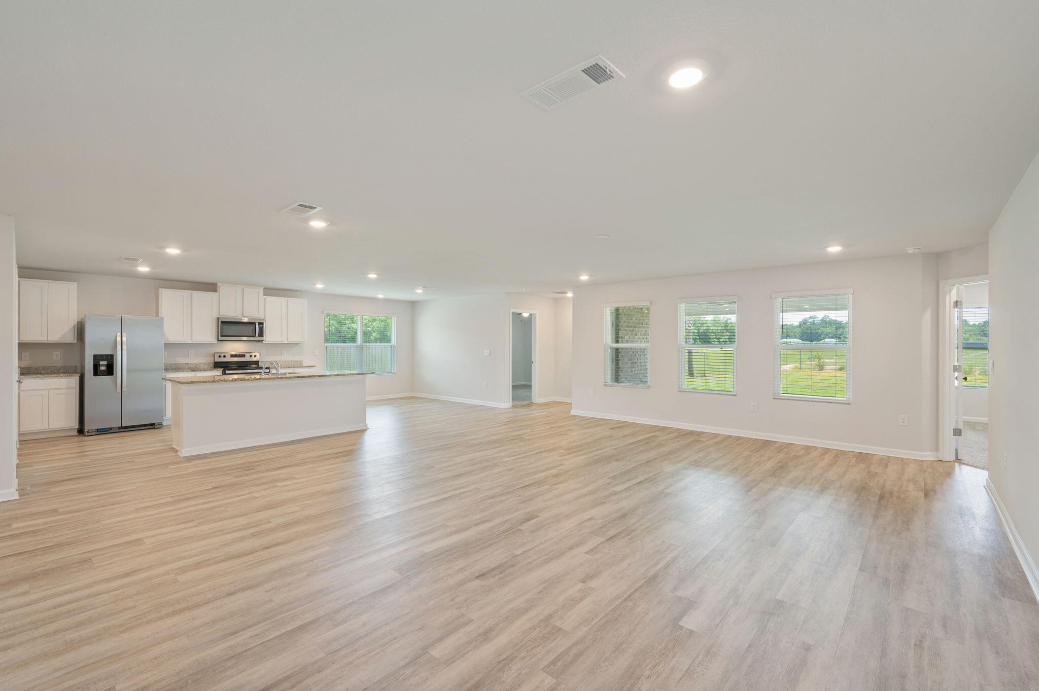 PLANTATION WOODS - Residential Lease