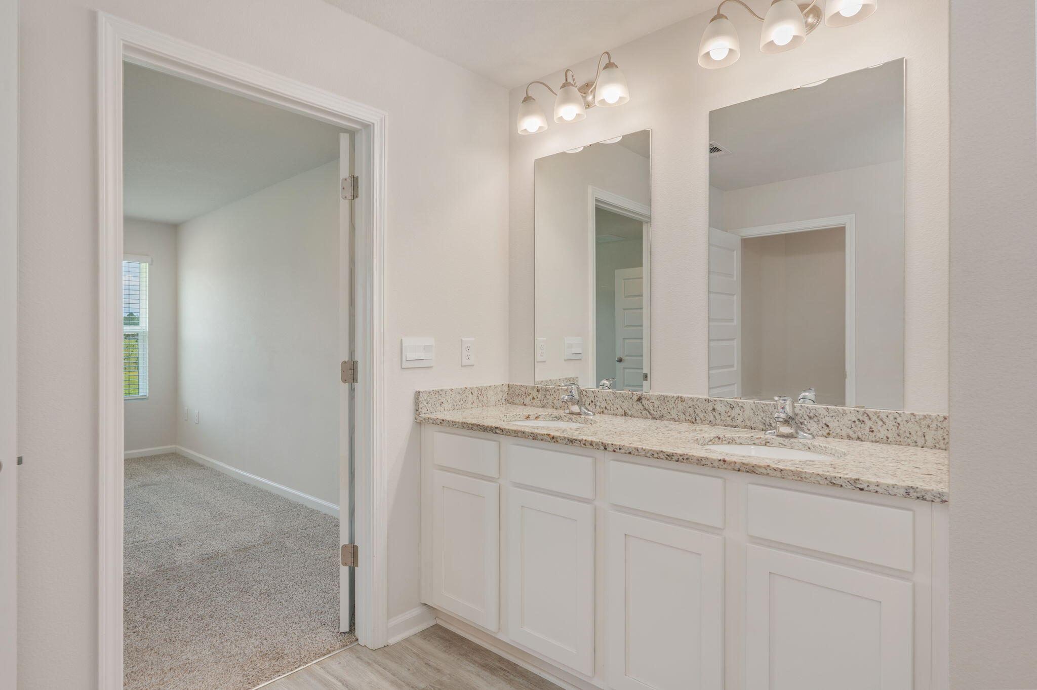 PLANTATION WOODS - Residential Lease