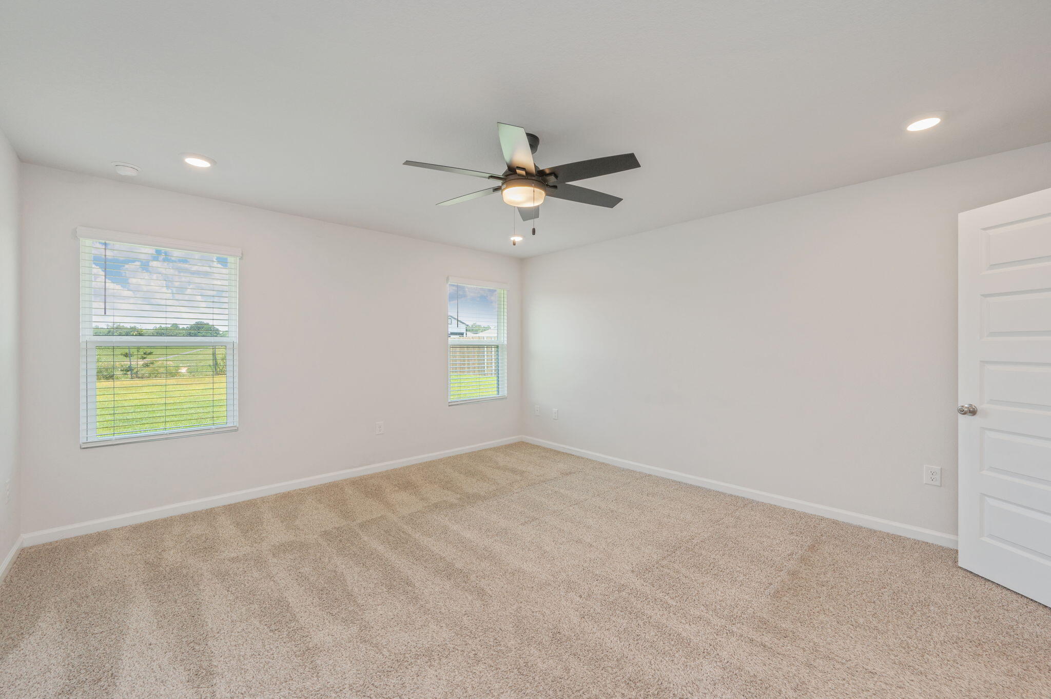 PLANTATION WOODS - Residential Lease