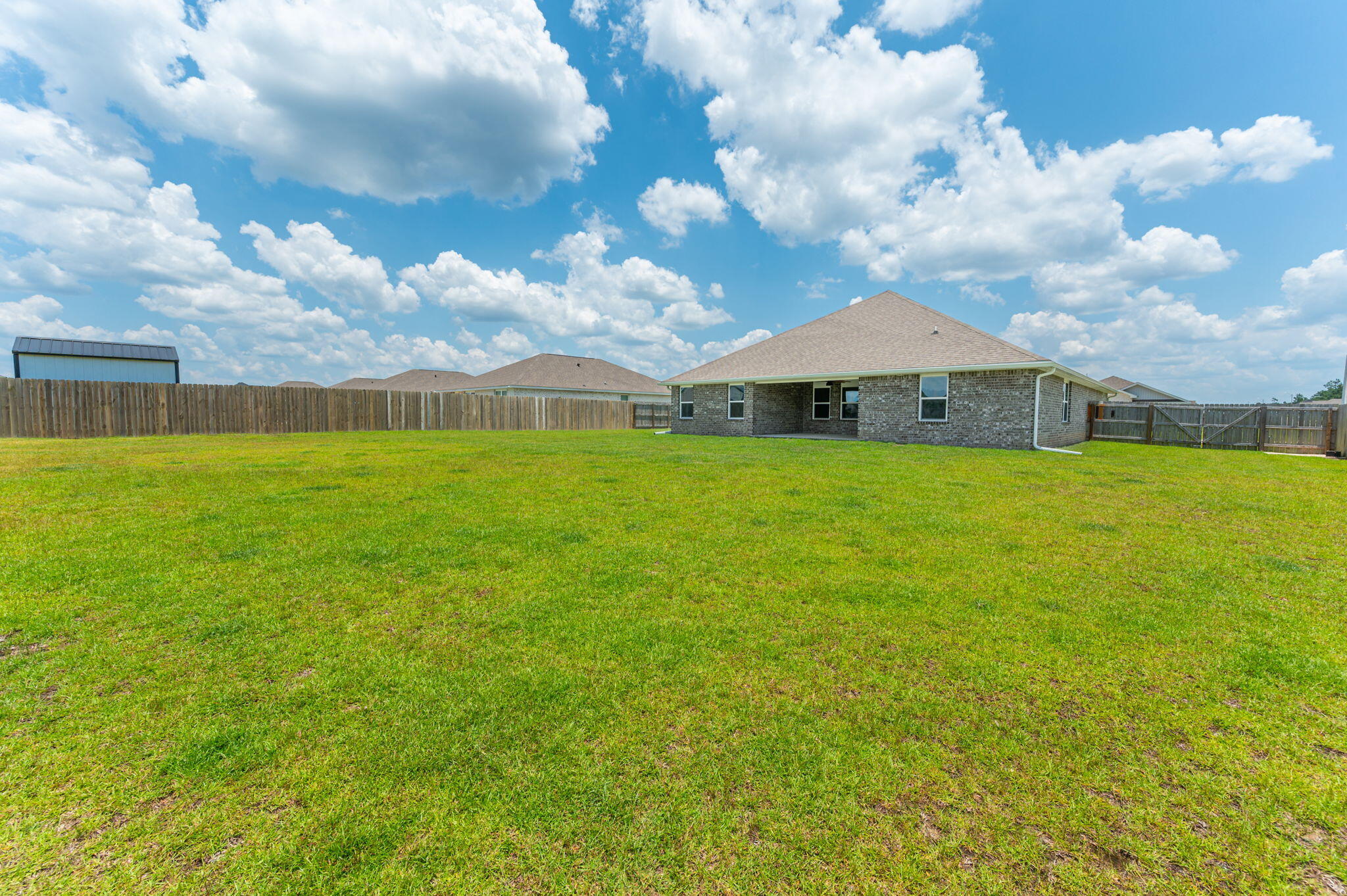 PLANTATION WOODS - Residential Lease