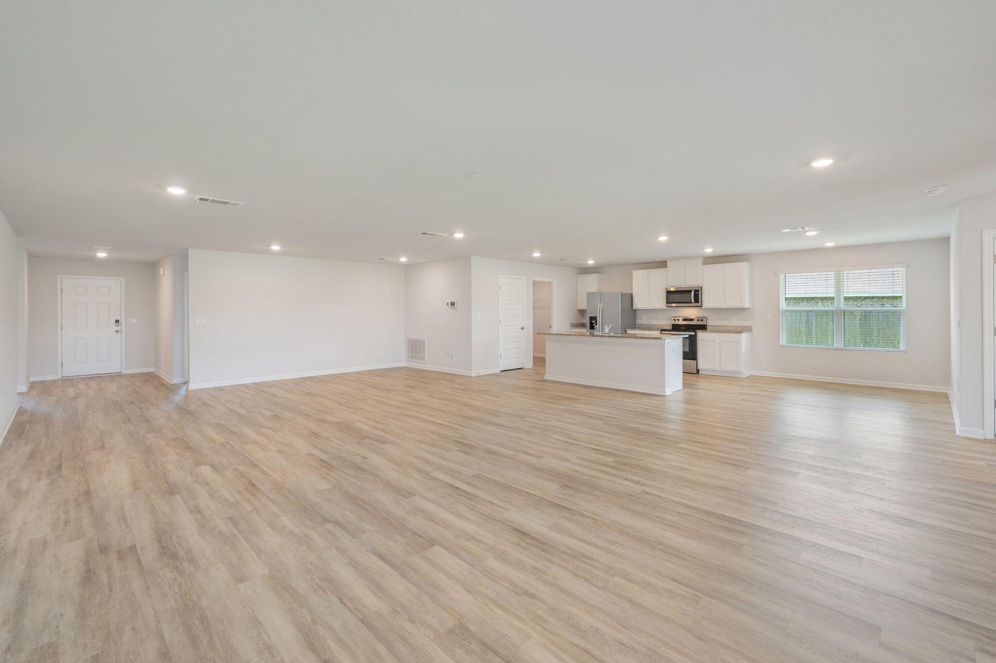 PLANTATION WOODS - Residential Lease