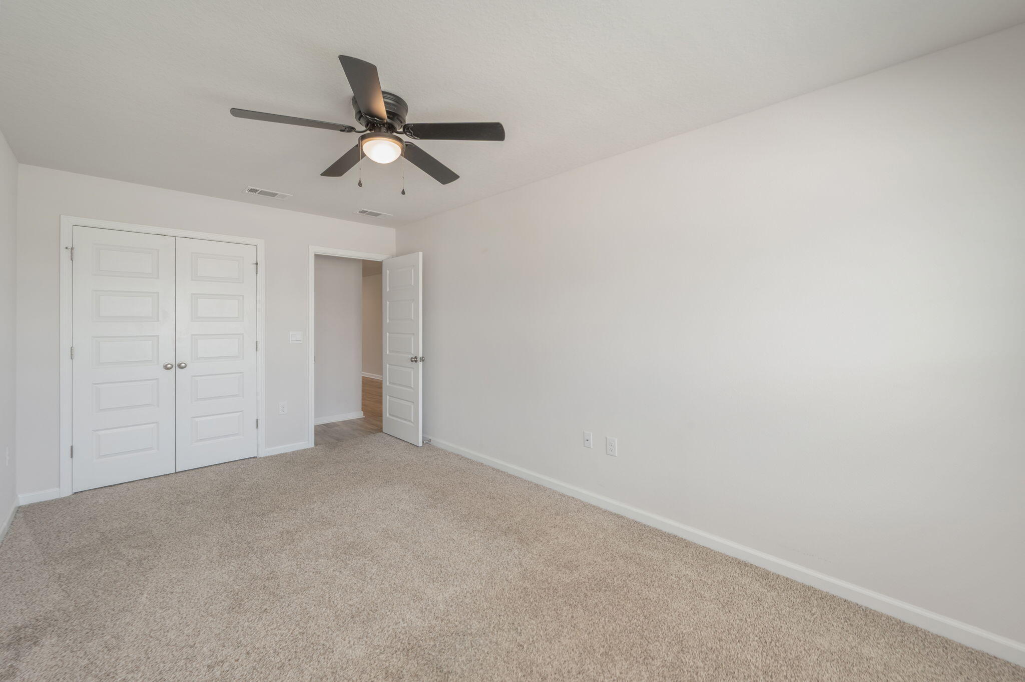 PLANTATION WOODS - Residential Lease