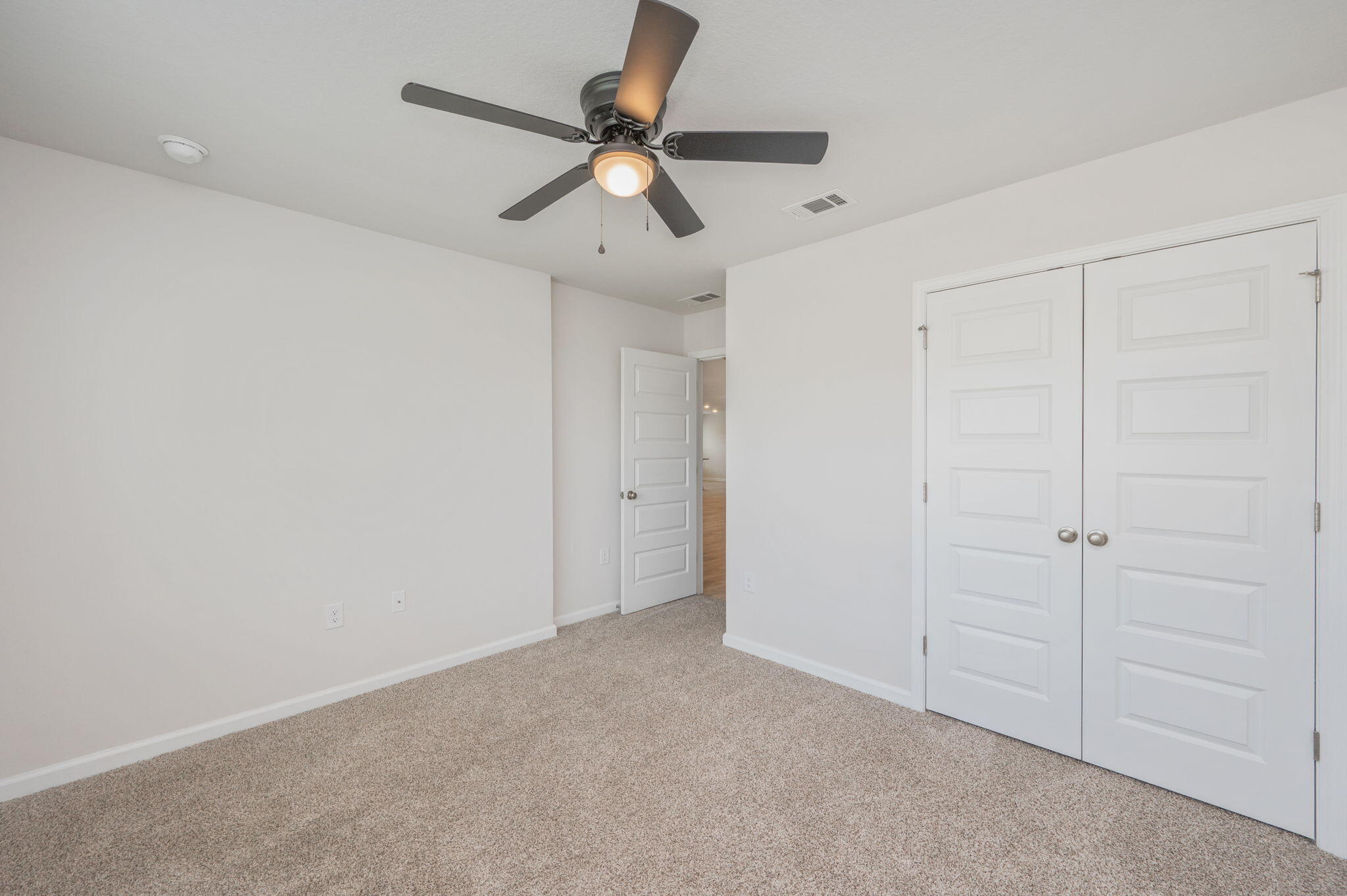 PLANTATION WOODS - Residential Lease