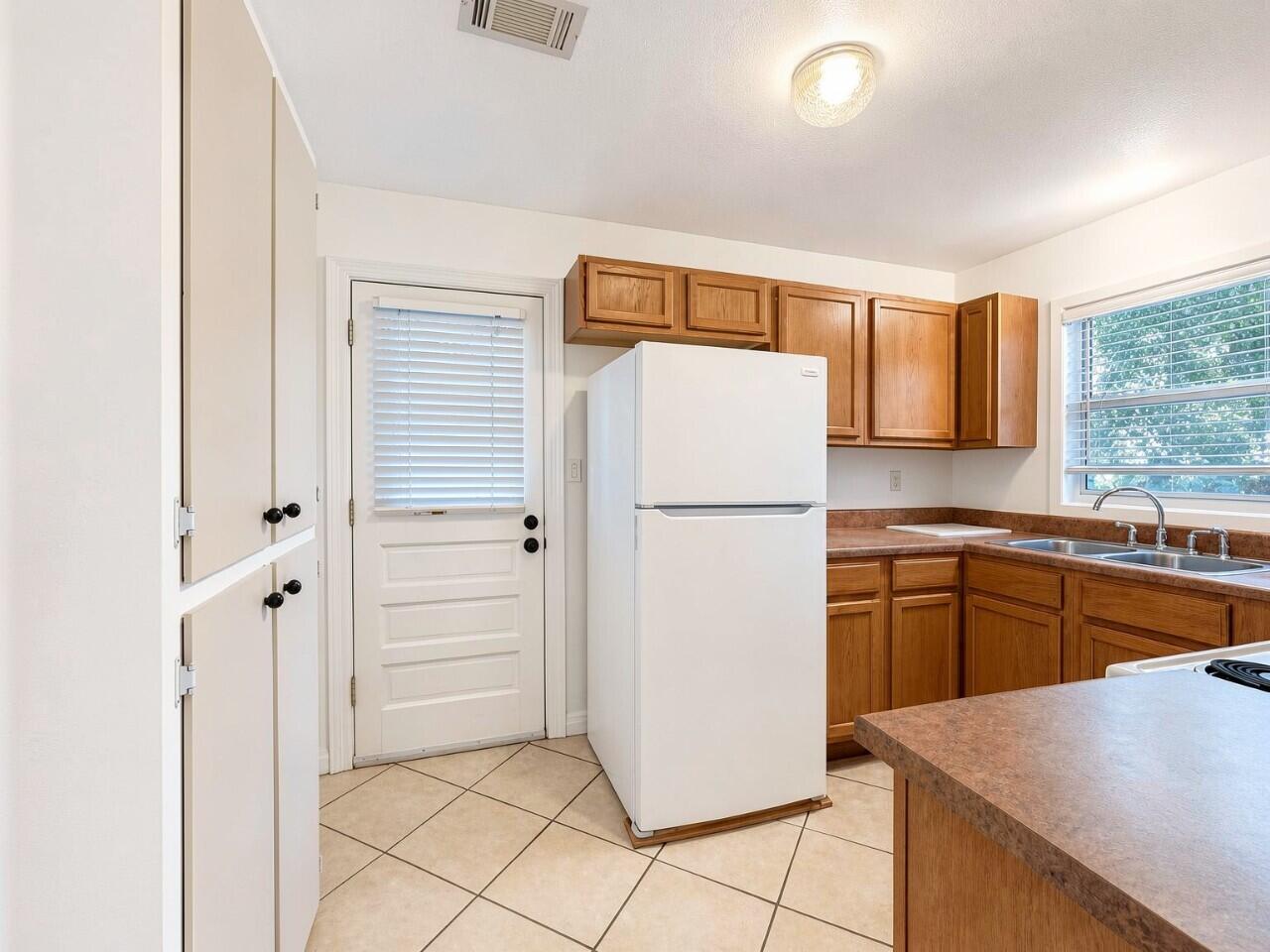 ROSEWOOD HOMES - Residential