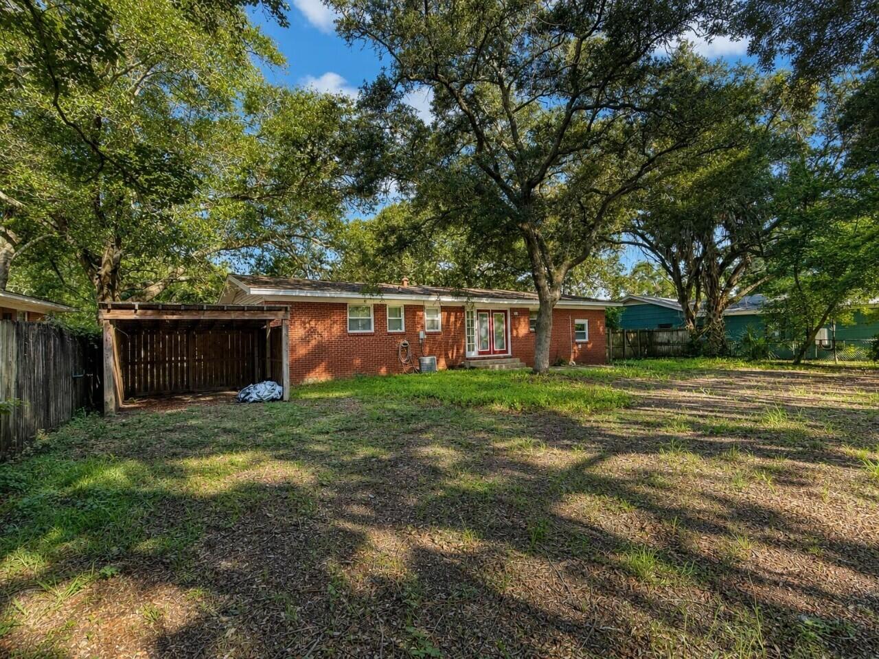 ROSEWOOD HOMES - Residential