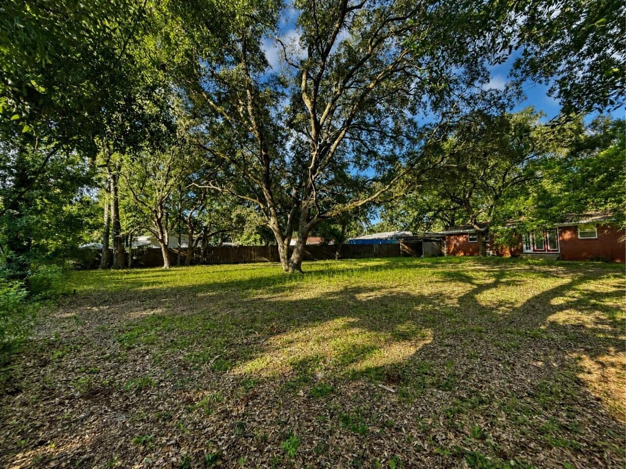 ROSEWOOD HOMES - Residential