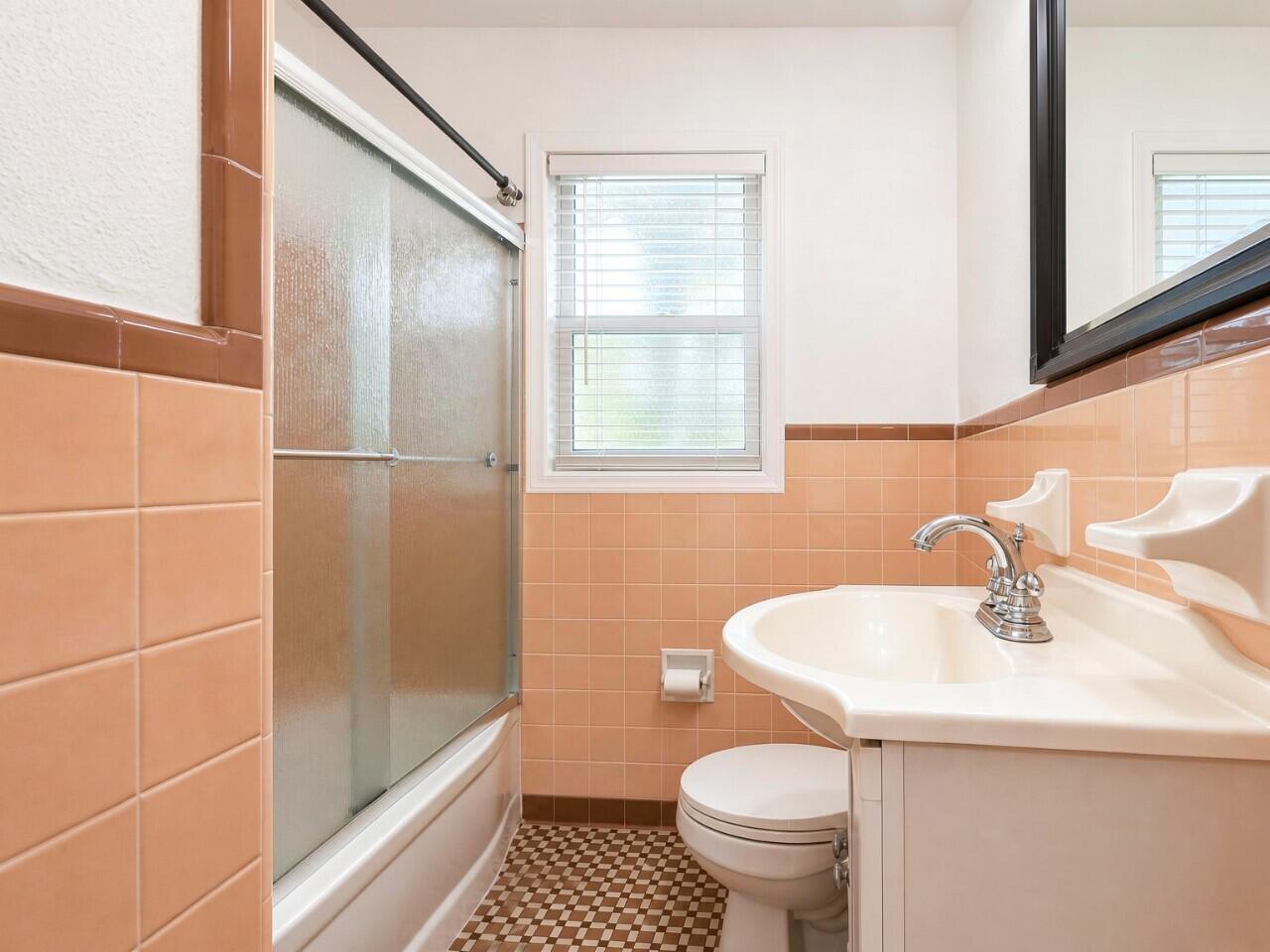 ROSEWOOD HOMES - Residential
