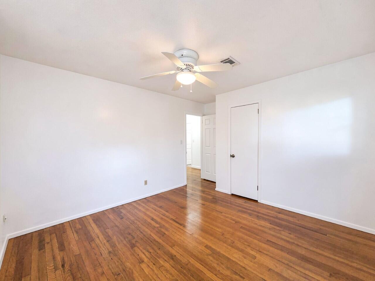 ROSEWOOD HOMES - Residential