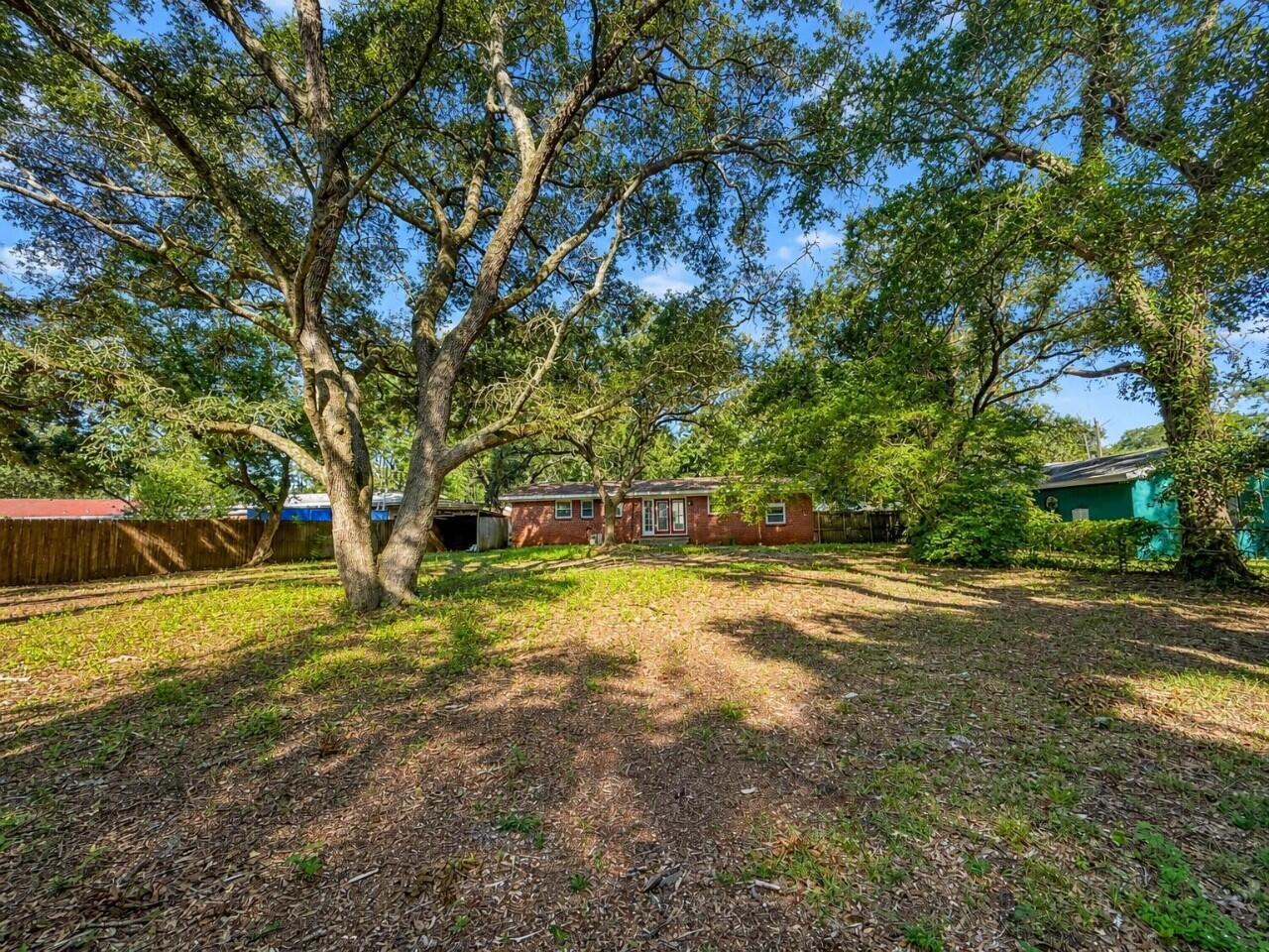 ROSEWOOD HOMES - Residential