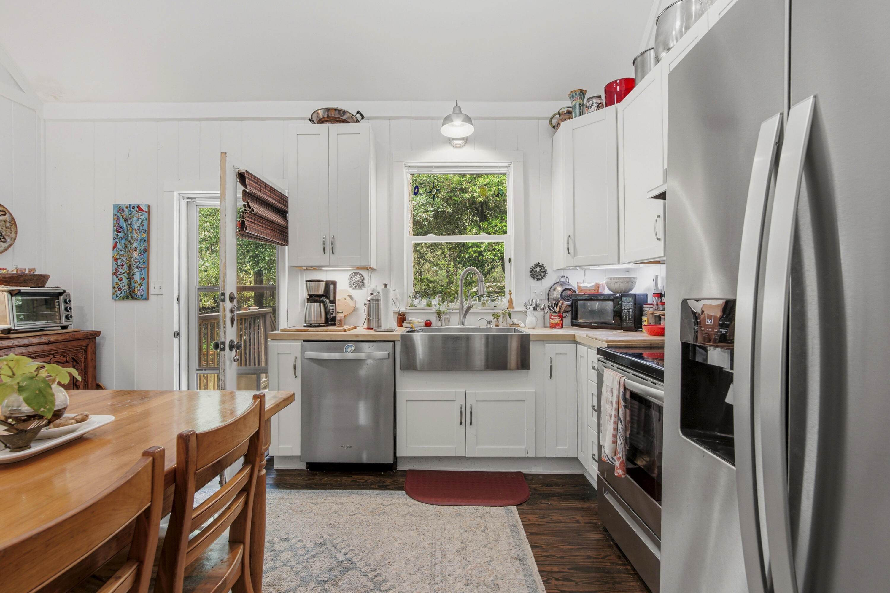CREEKSIDE - Residential
