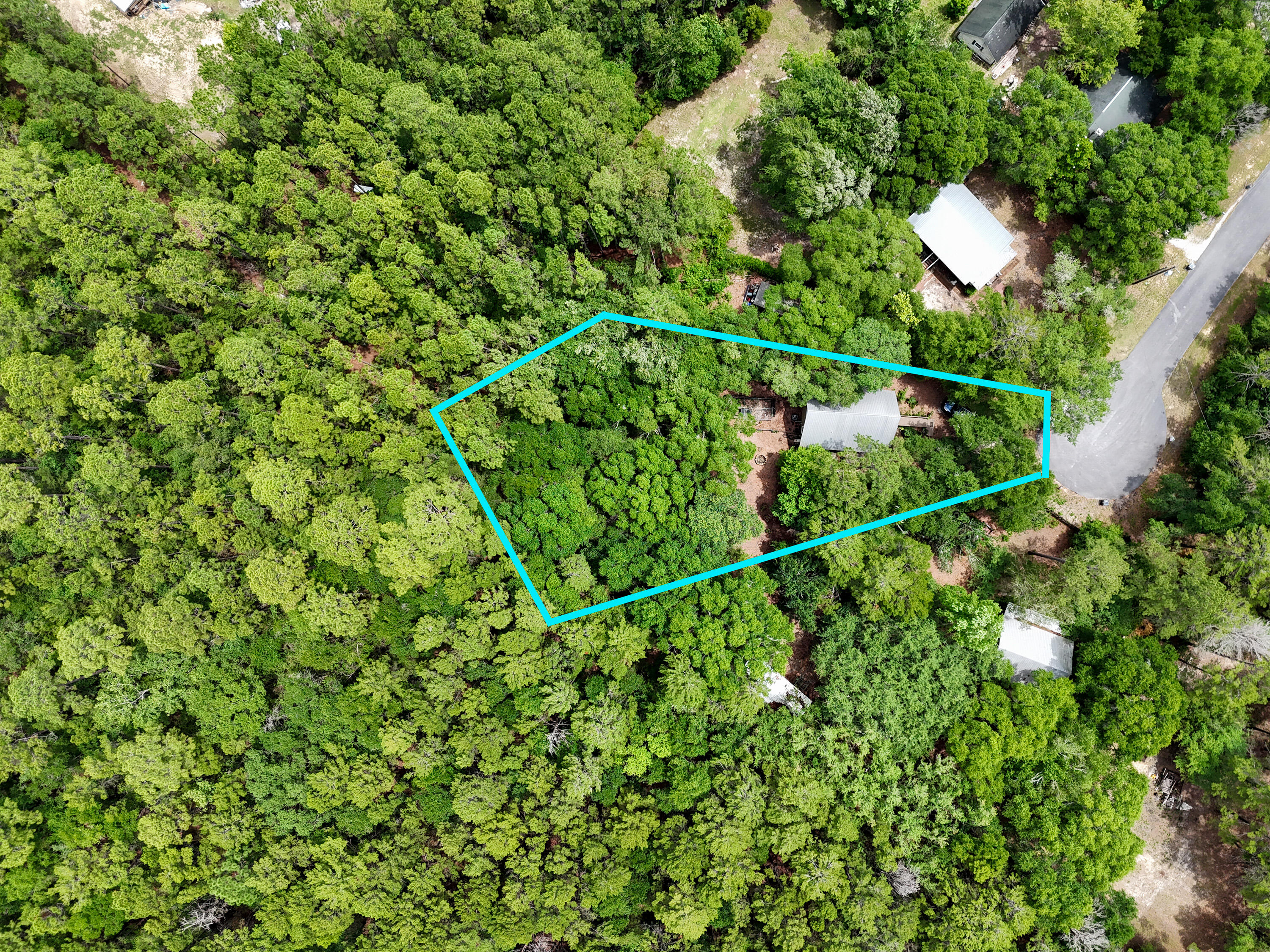 CREEKSIDE - Residential