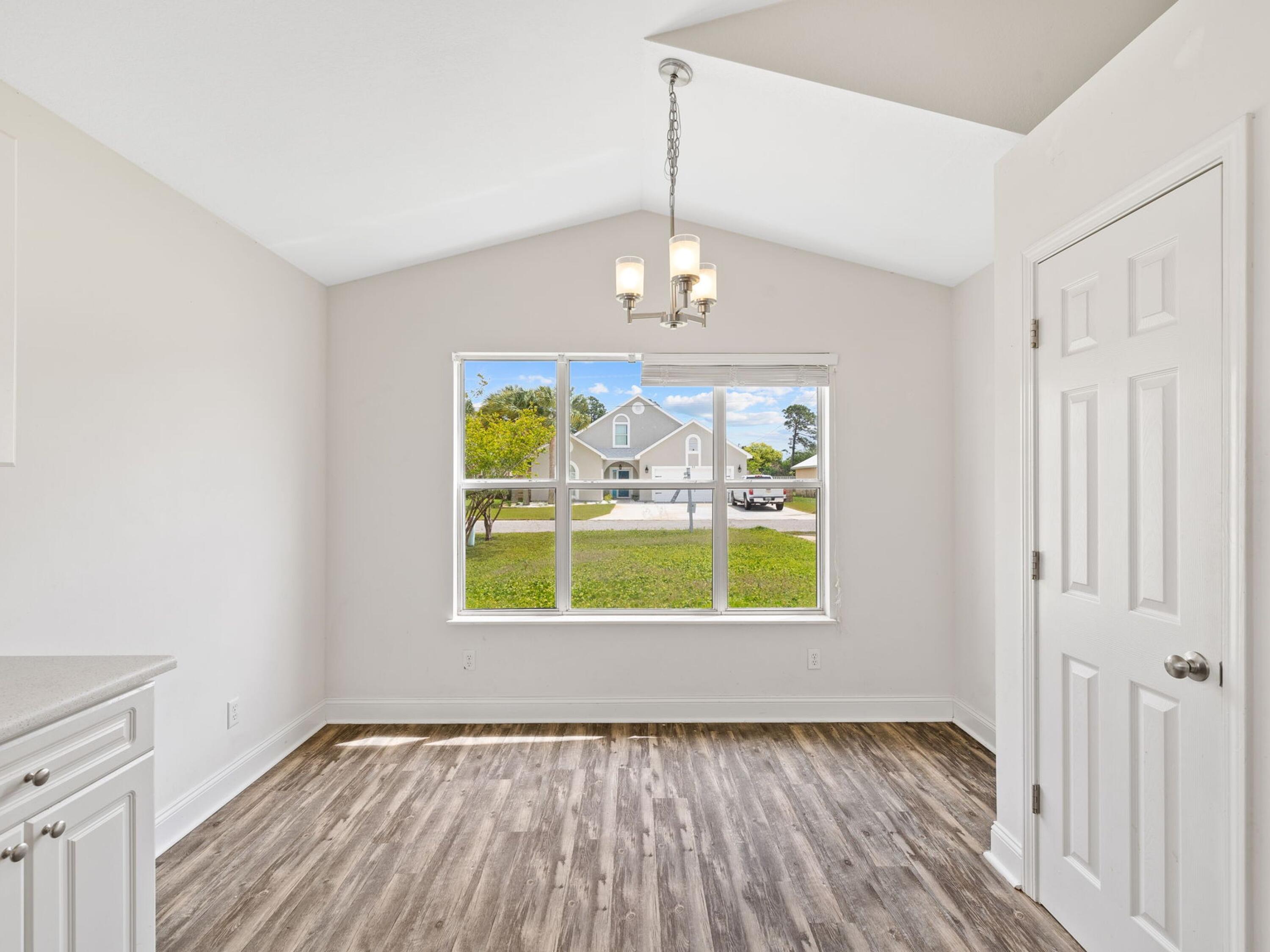HIDDEN HARBOR ESTATES - Residential