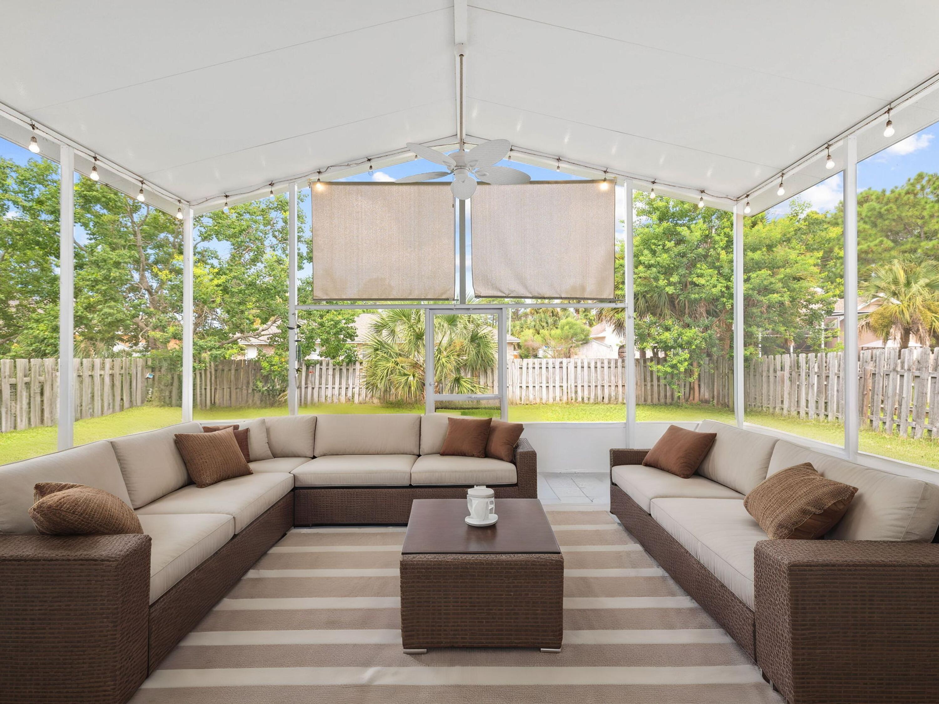 HIDDEN HARBOR ESTATES - Residential
