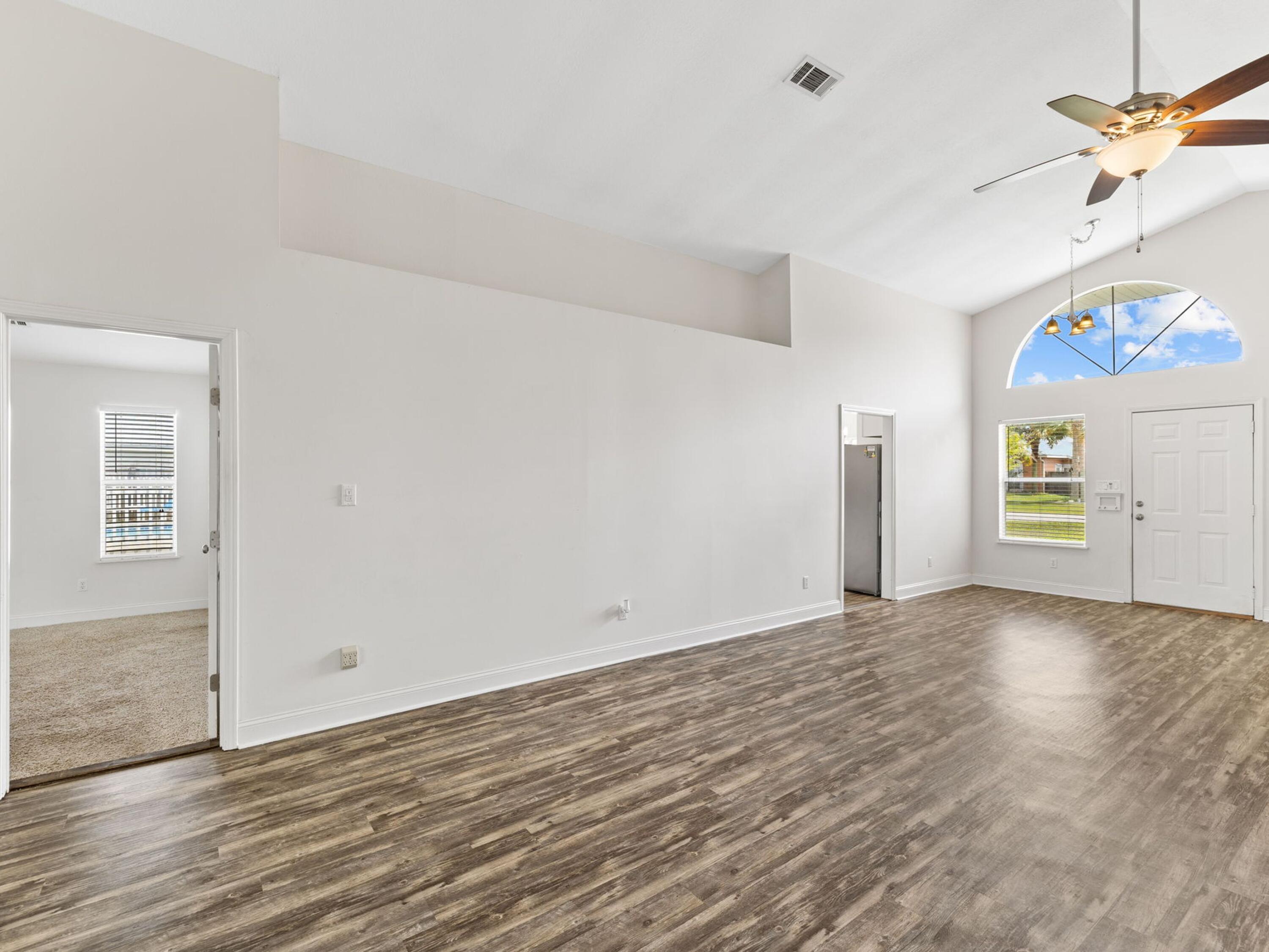 HIDDEN HARBOR ESTATES - Residential