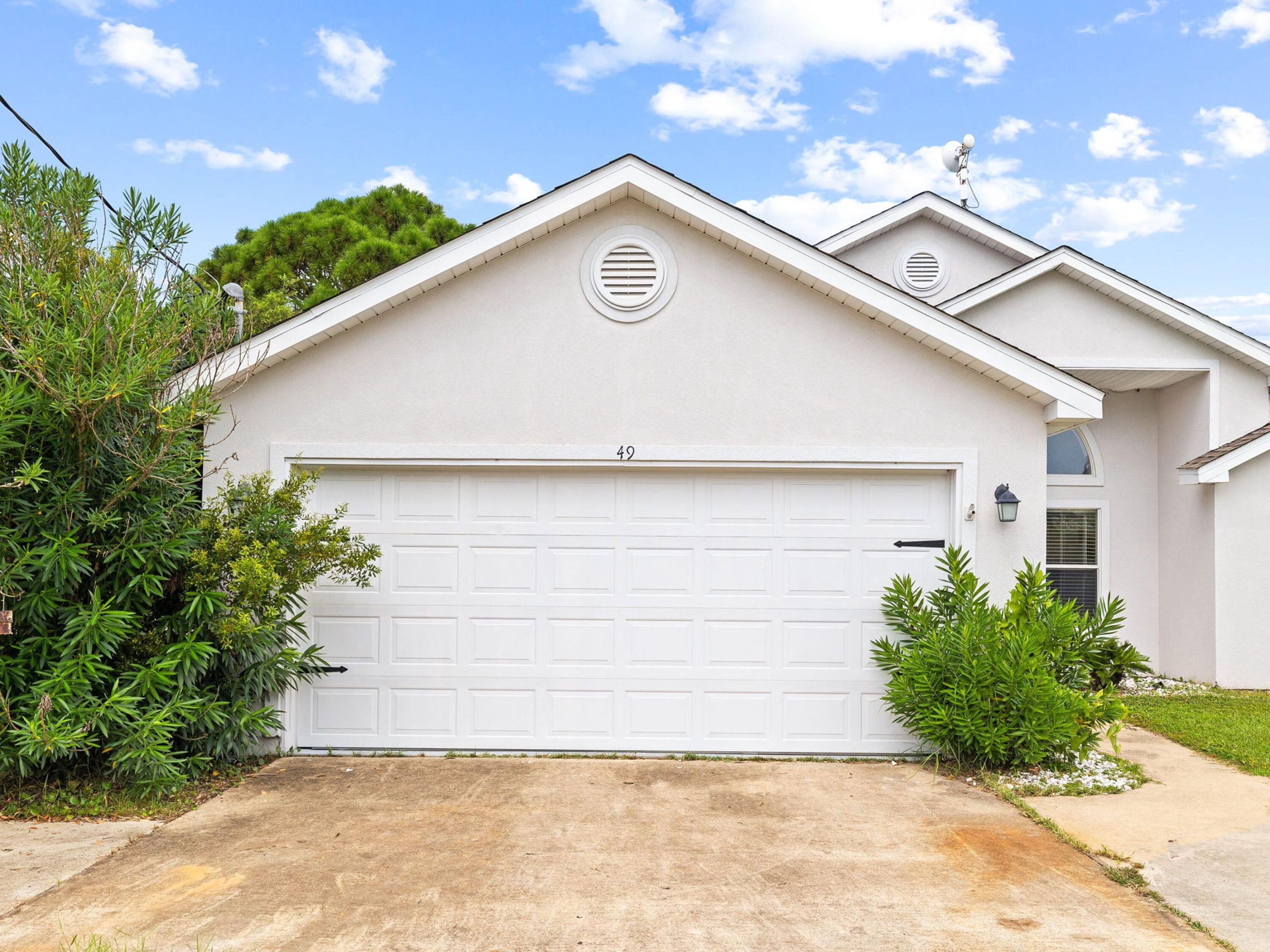 HIDDEN HARBOR ESTATES - Residential