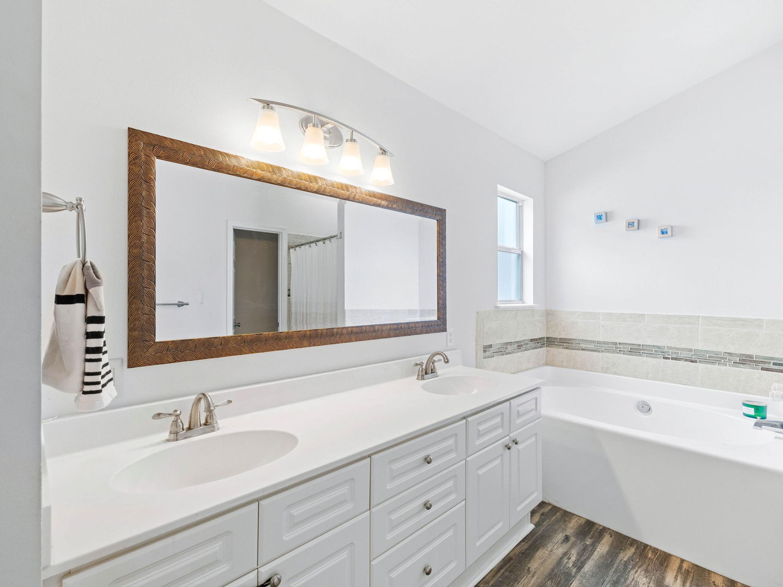 HIDDEN HARBOR ESTATES - Residential