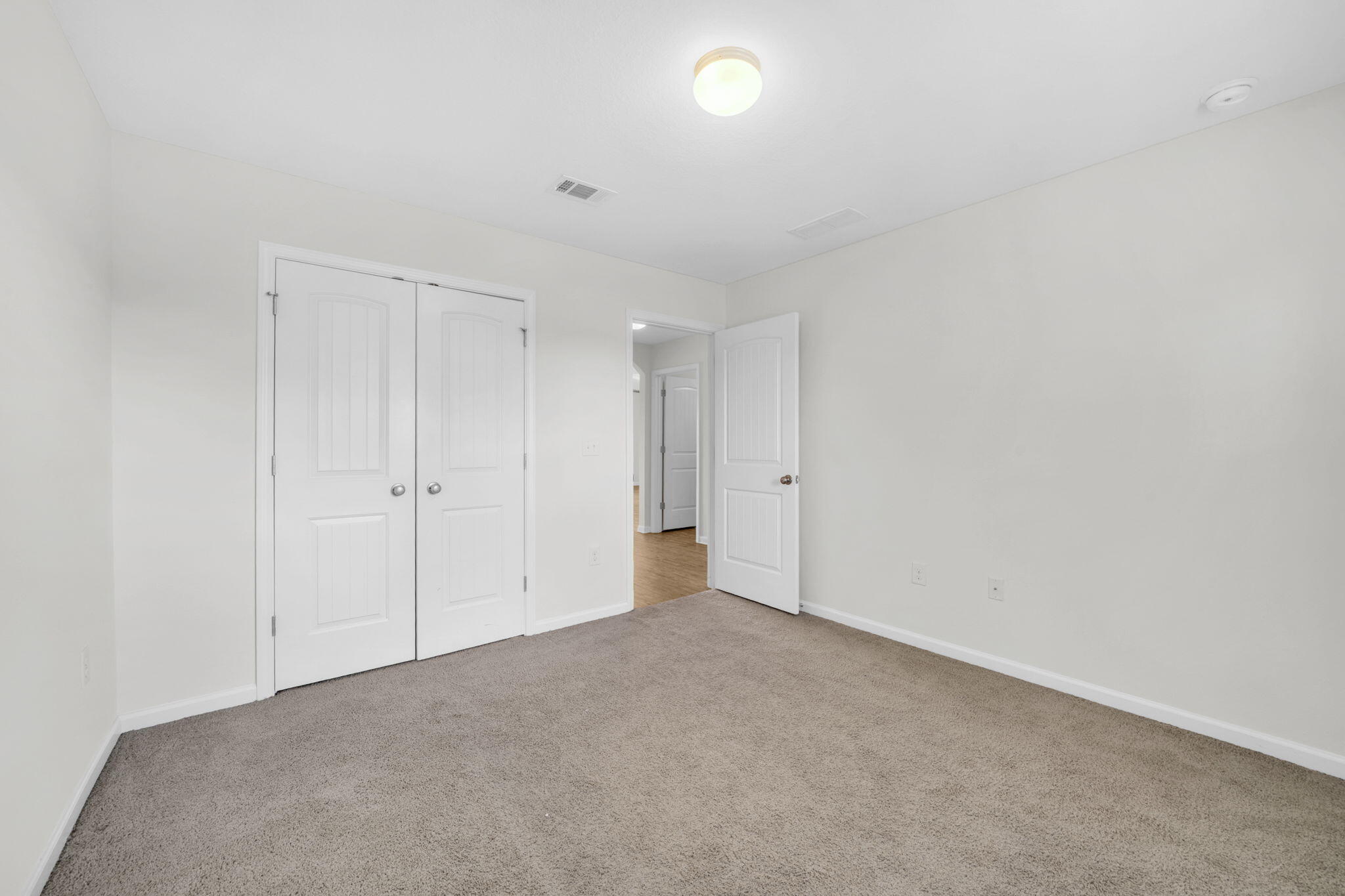PARTRIDGE HILLS - Residential Lease