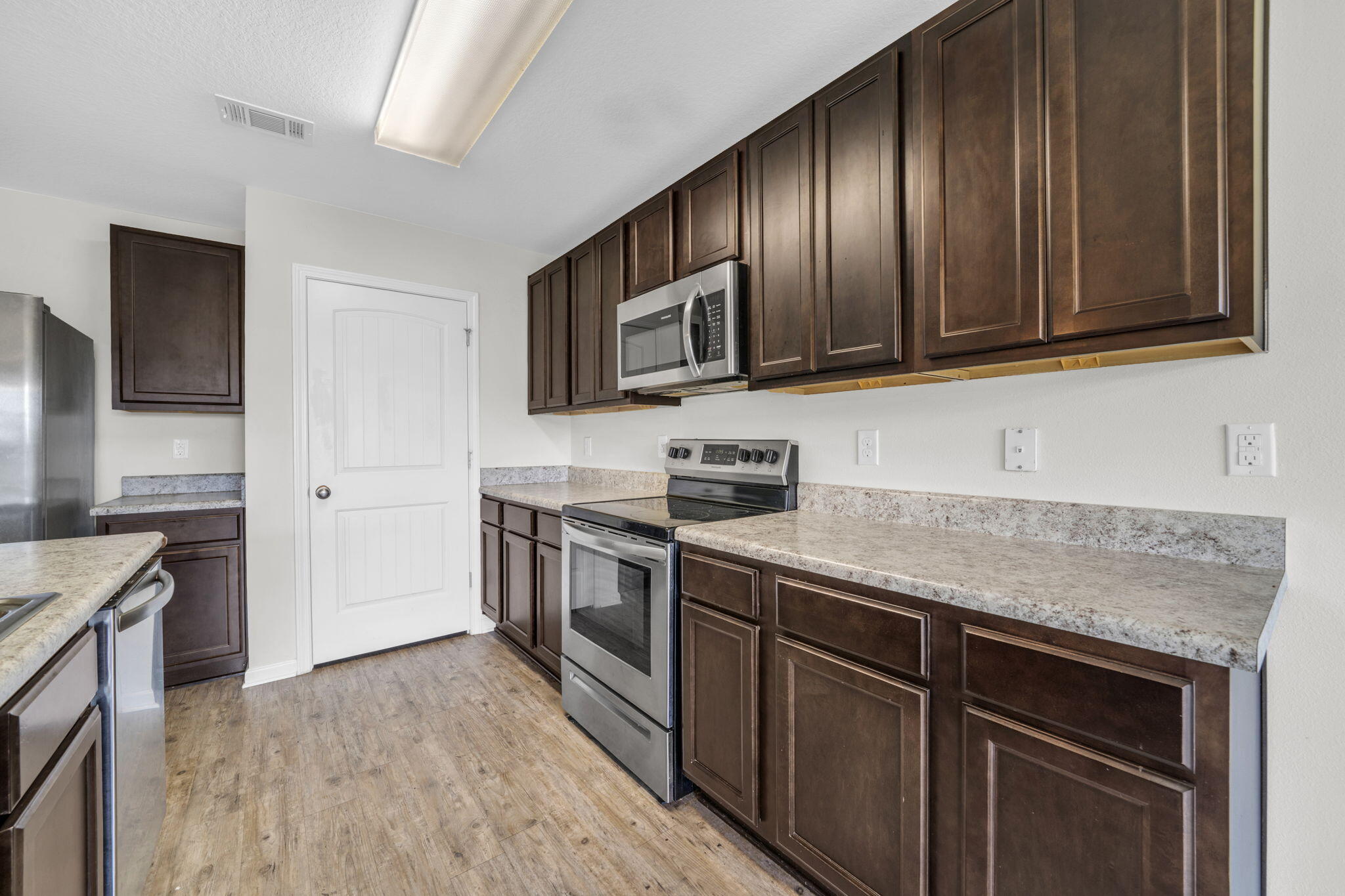 PARTRIDGE HILLS - Residential Lease