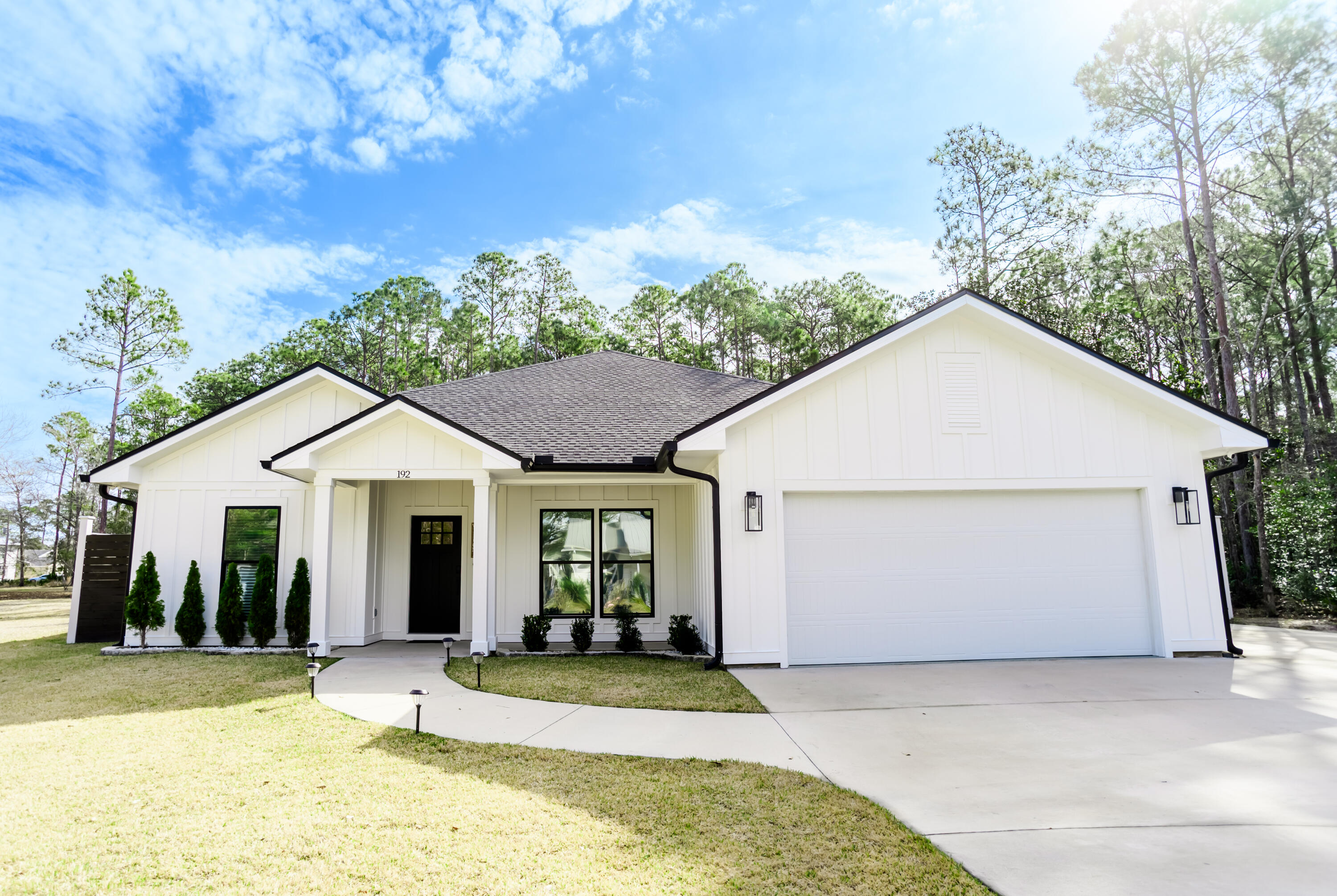 EMERALD SHORES - Residential
