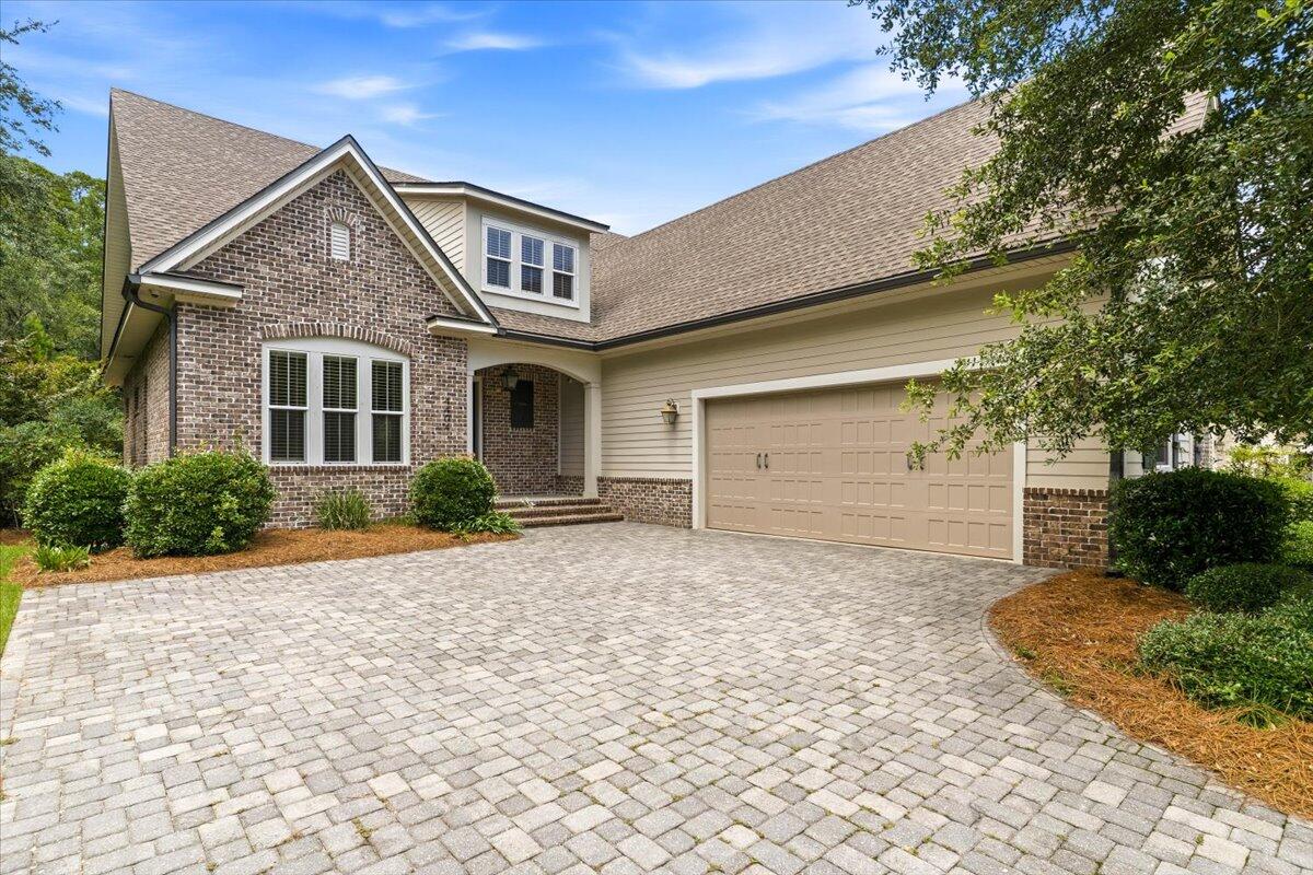 WATER'S EDGE - Residential