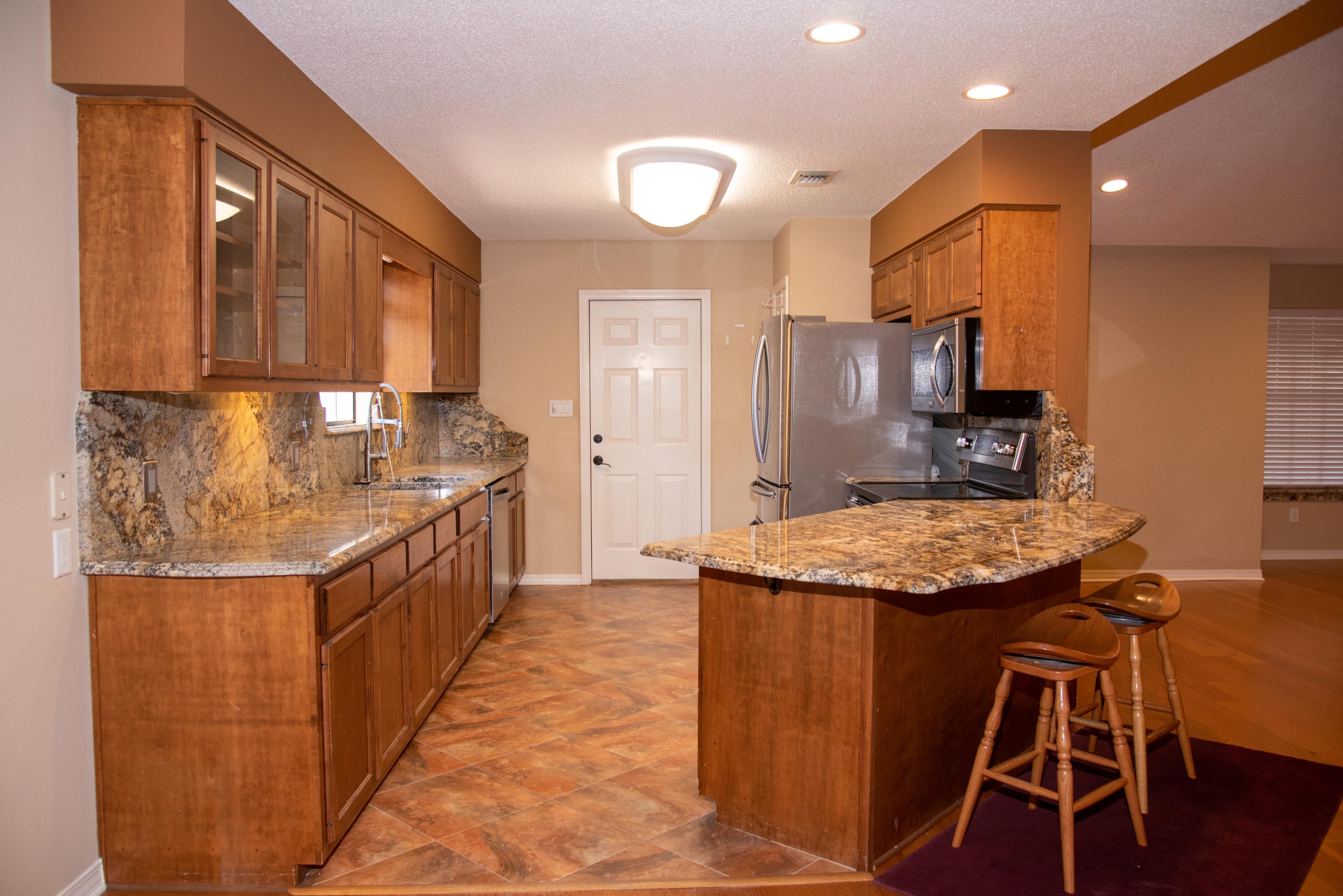 RUSHLIN PARK - Residential Lease