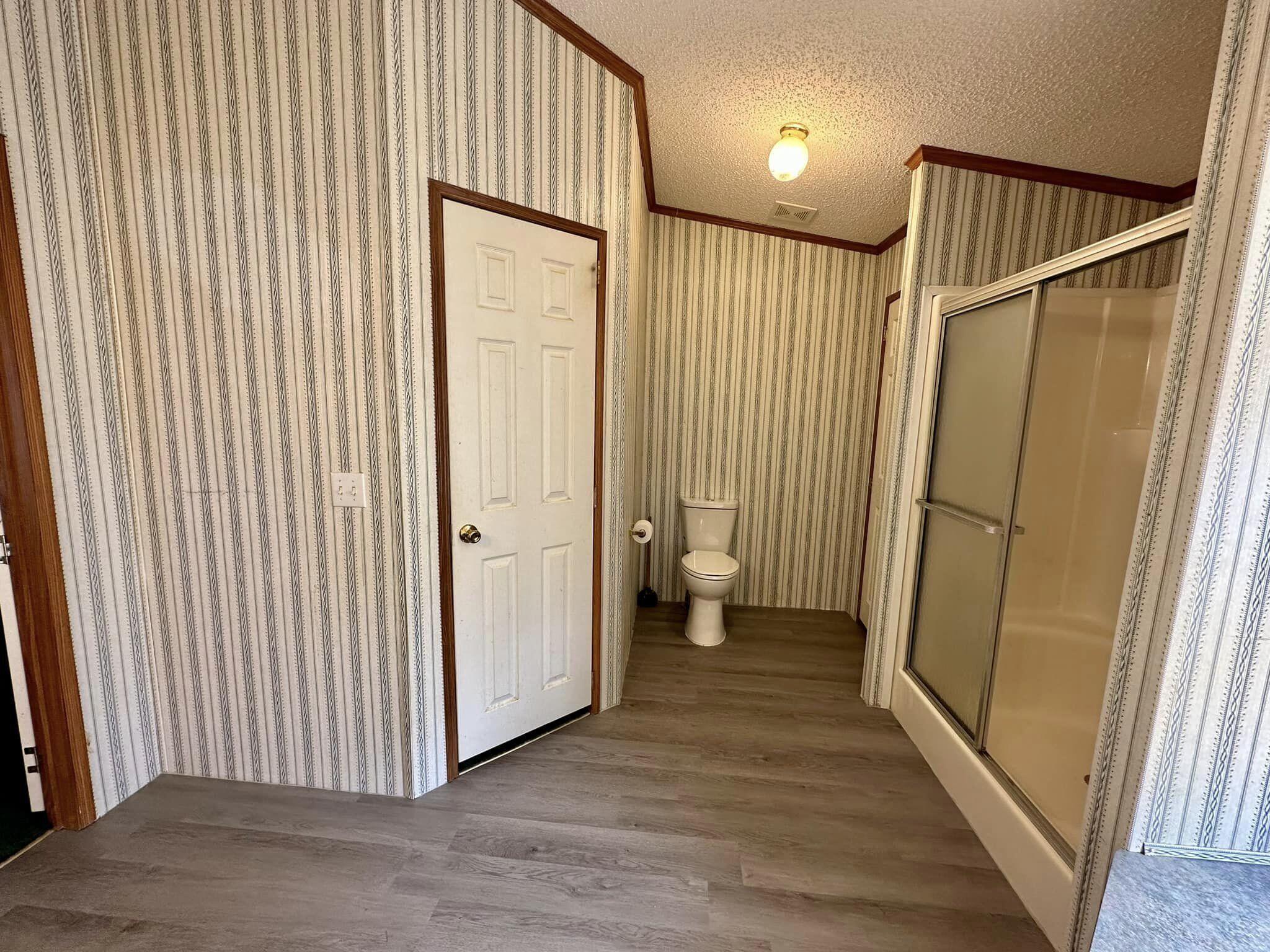 METES & BOUNDS - Residential Lease