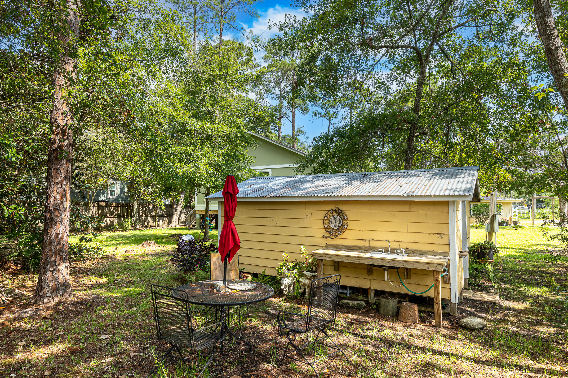 TOWN OF SANTA ROSA - Residential