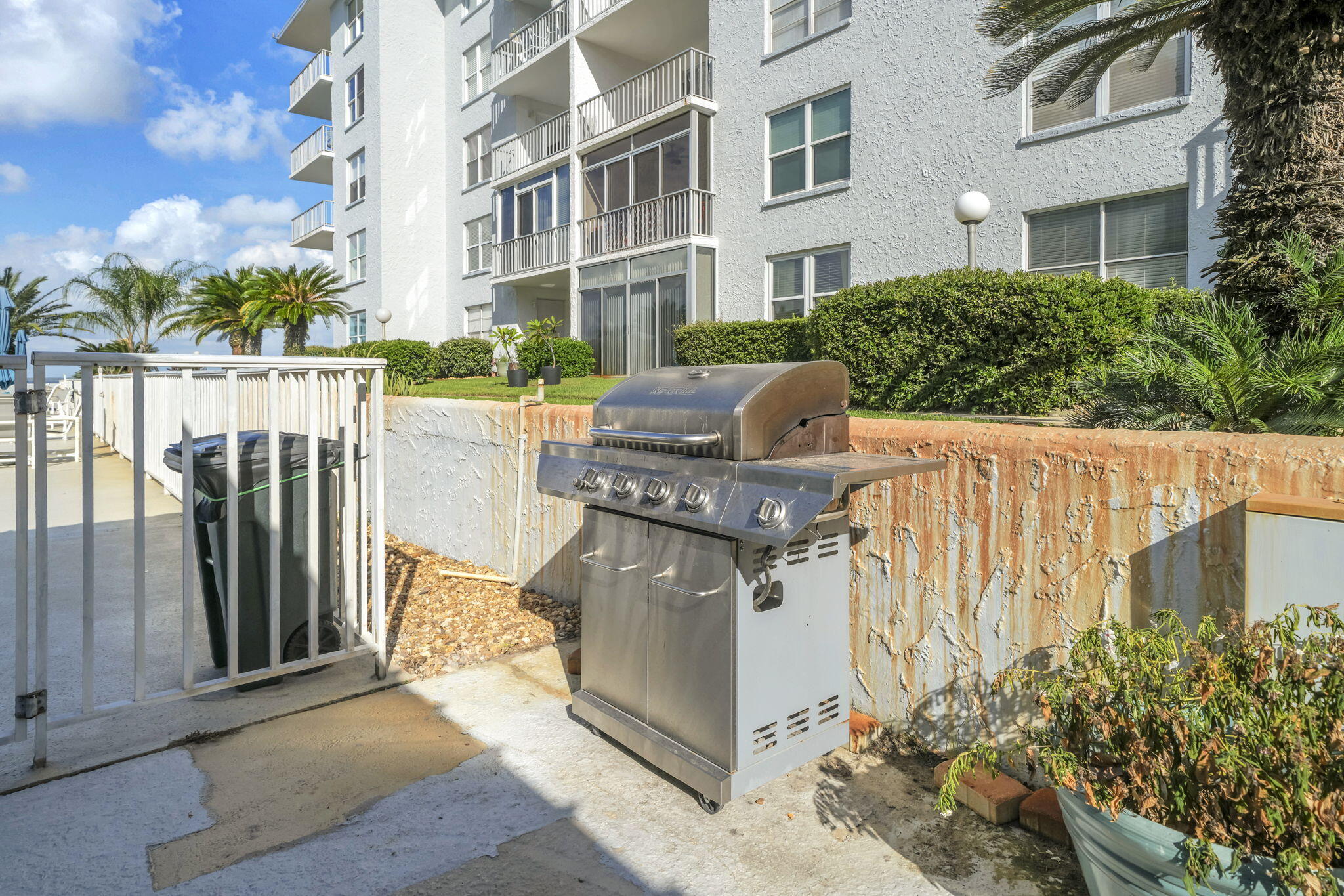 CENTURY PARK WEST - Residential