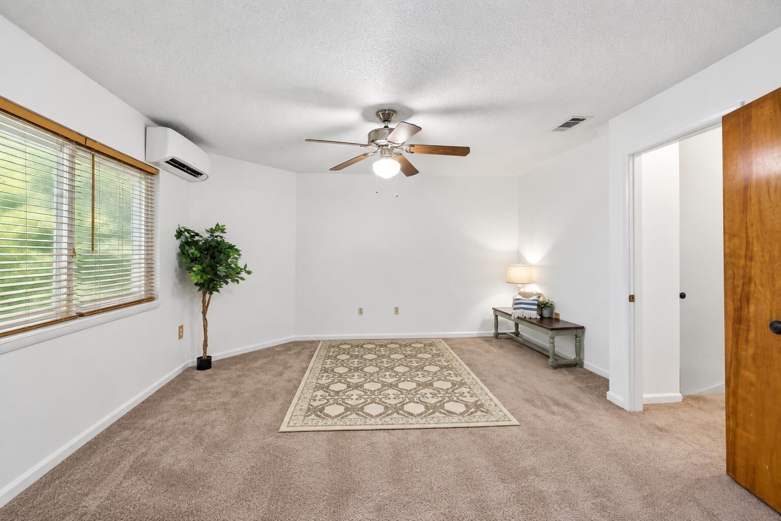 ROCKY BAYOU T/H - Residential