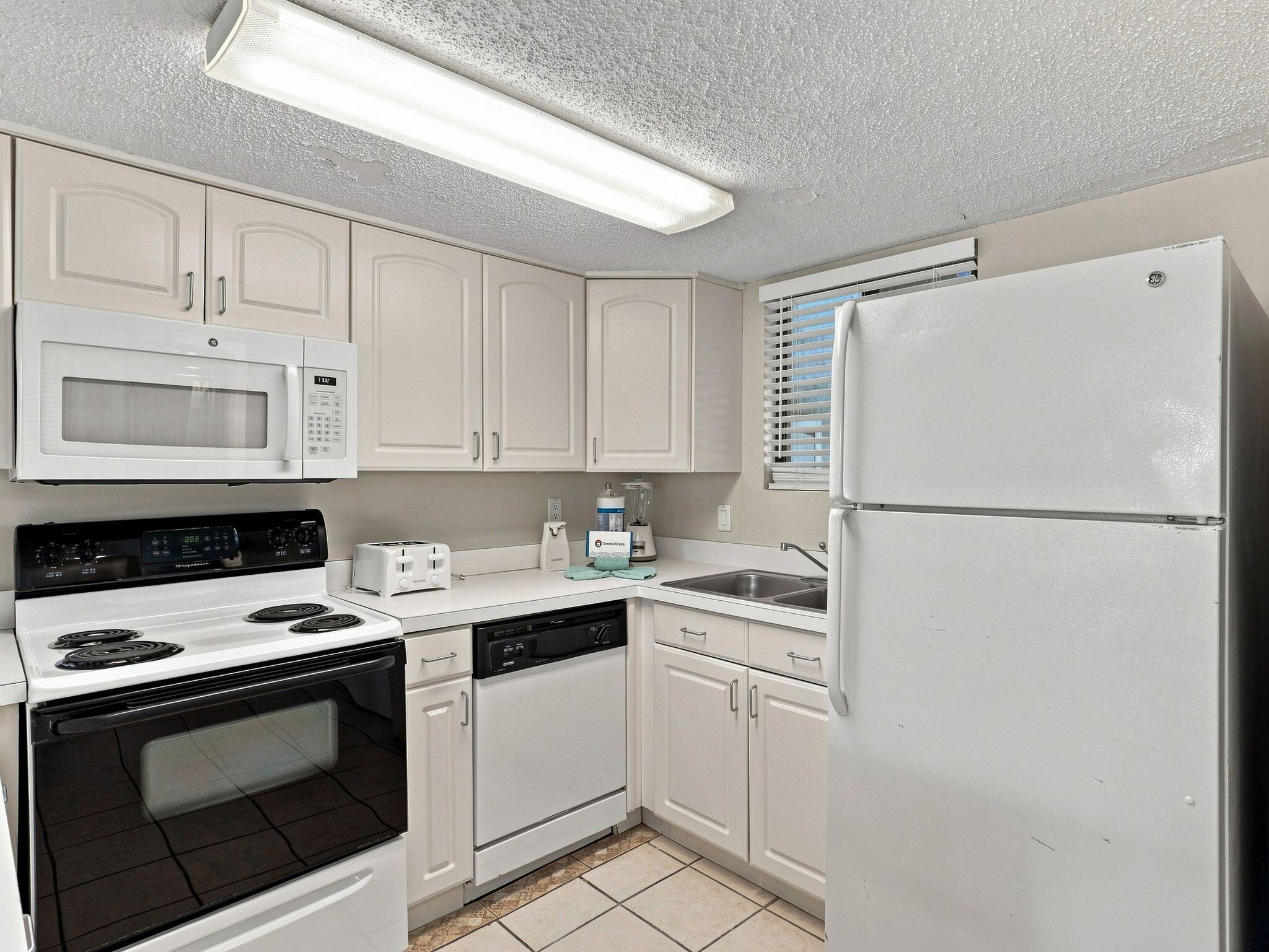 SUNDESTIN INTERNATIONAL CONDO - Residential Lease