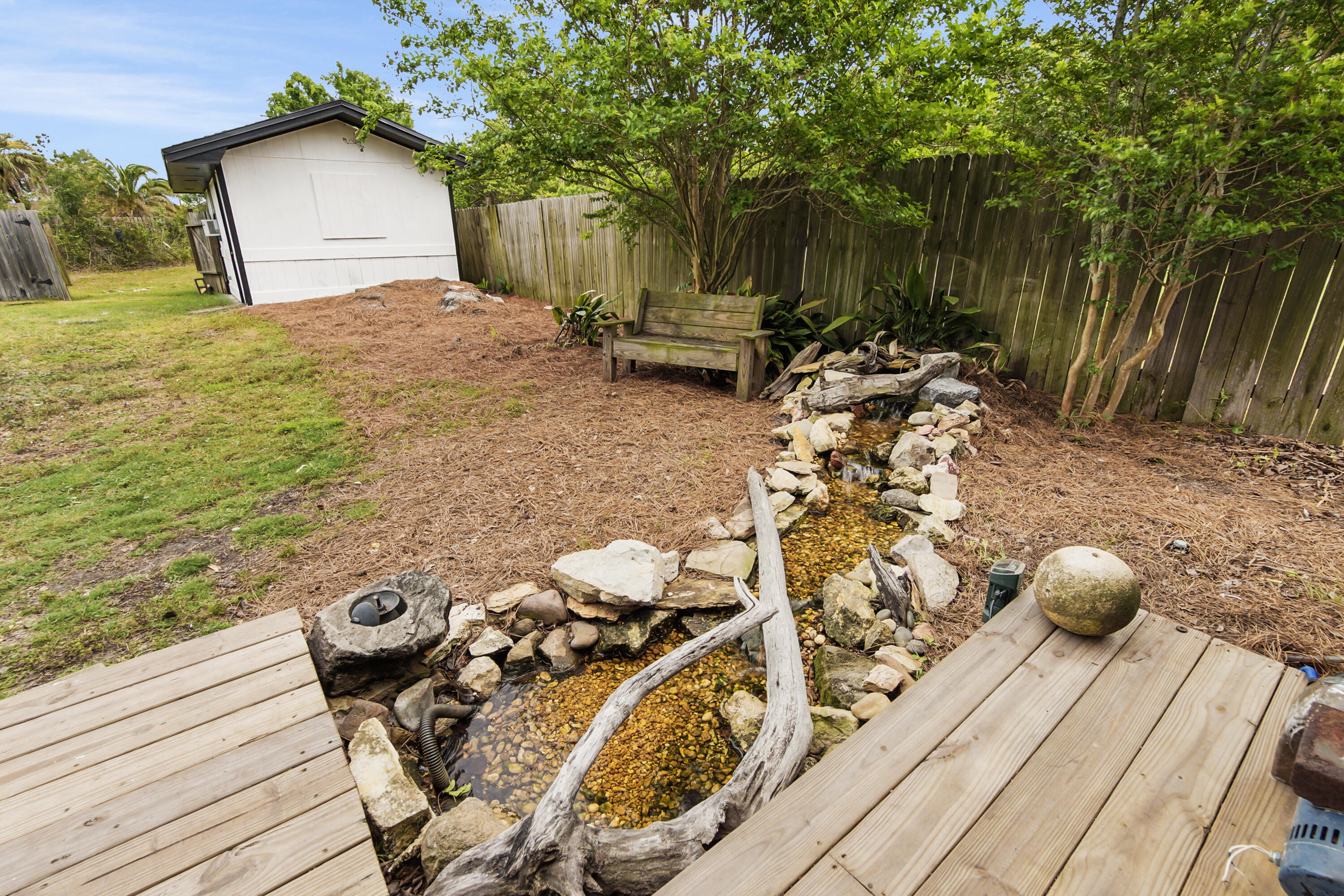 WOODLAND ESTATES UNIT 2 - Residential