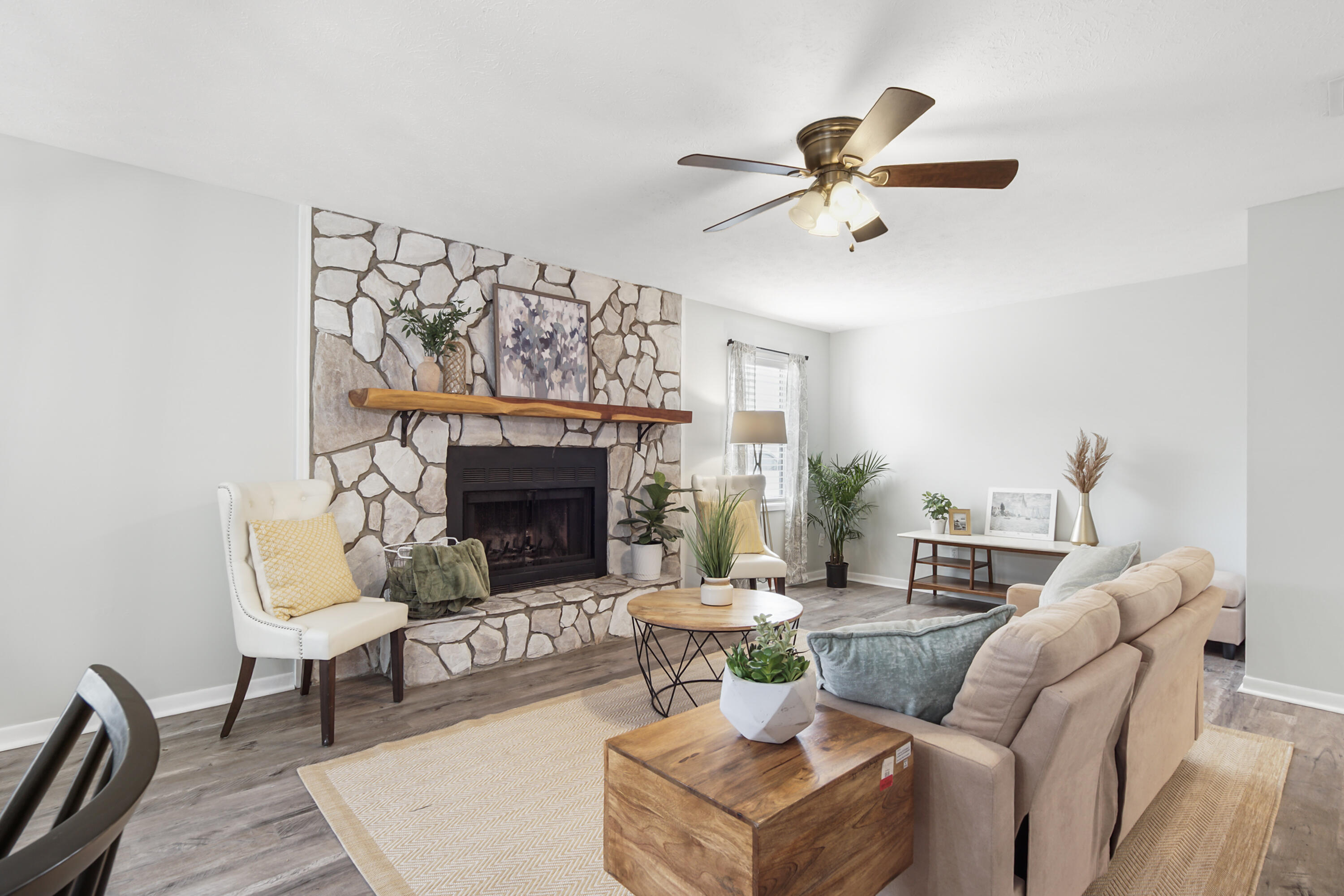 WOODLAND ESTATES UNIT 2 - Residential