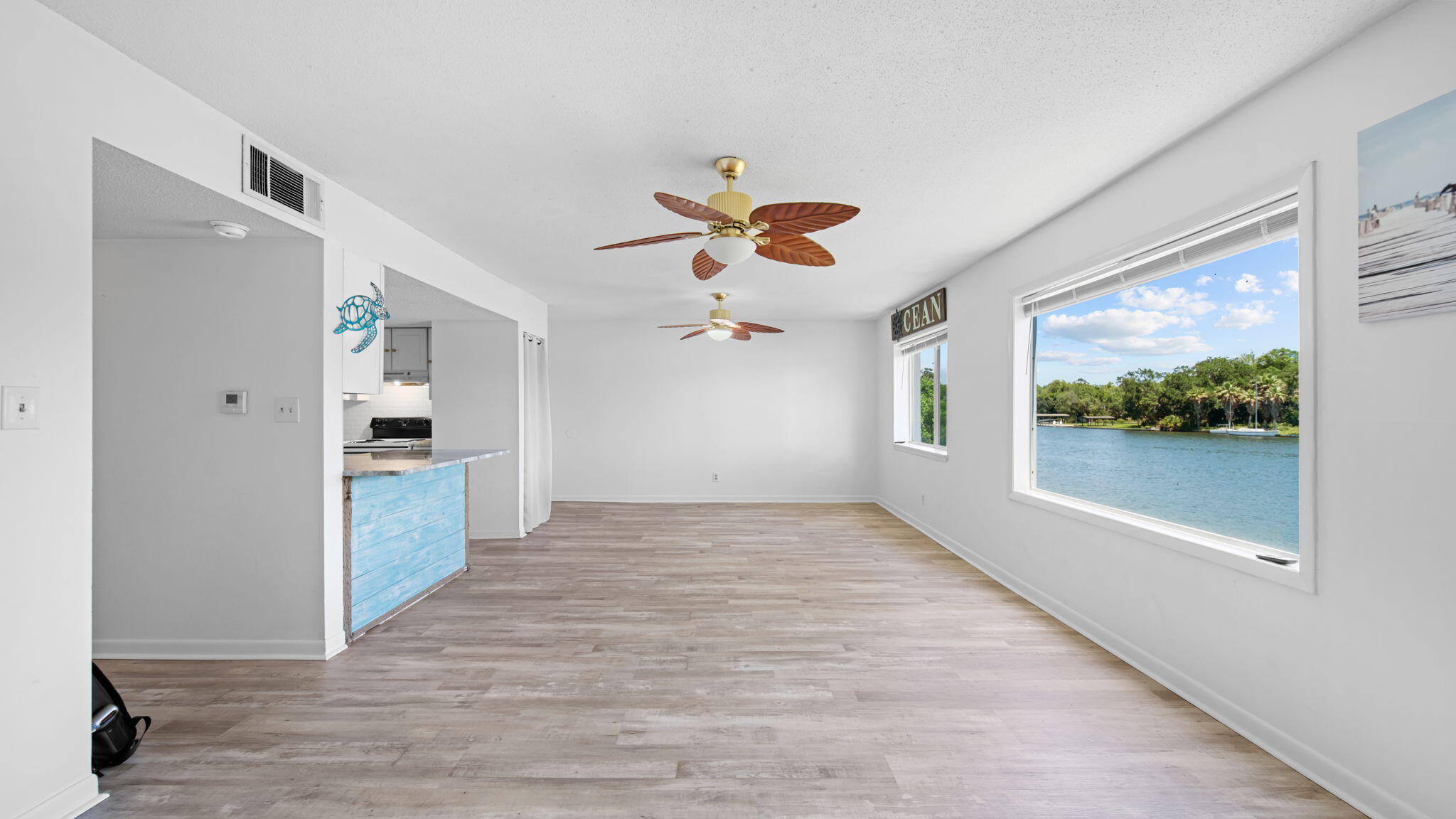 FINISTERRA CONDO - Residential