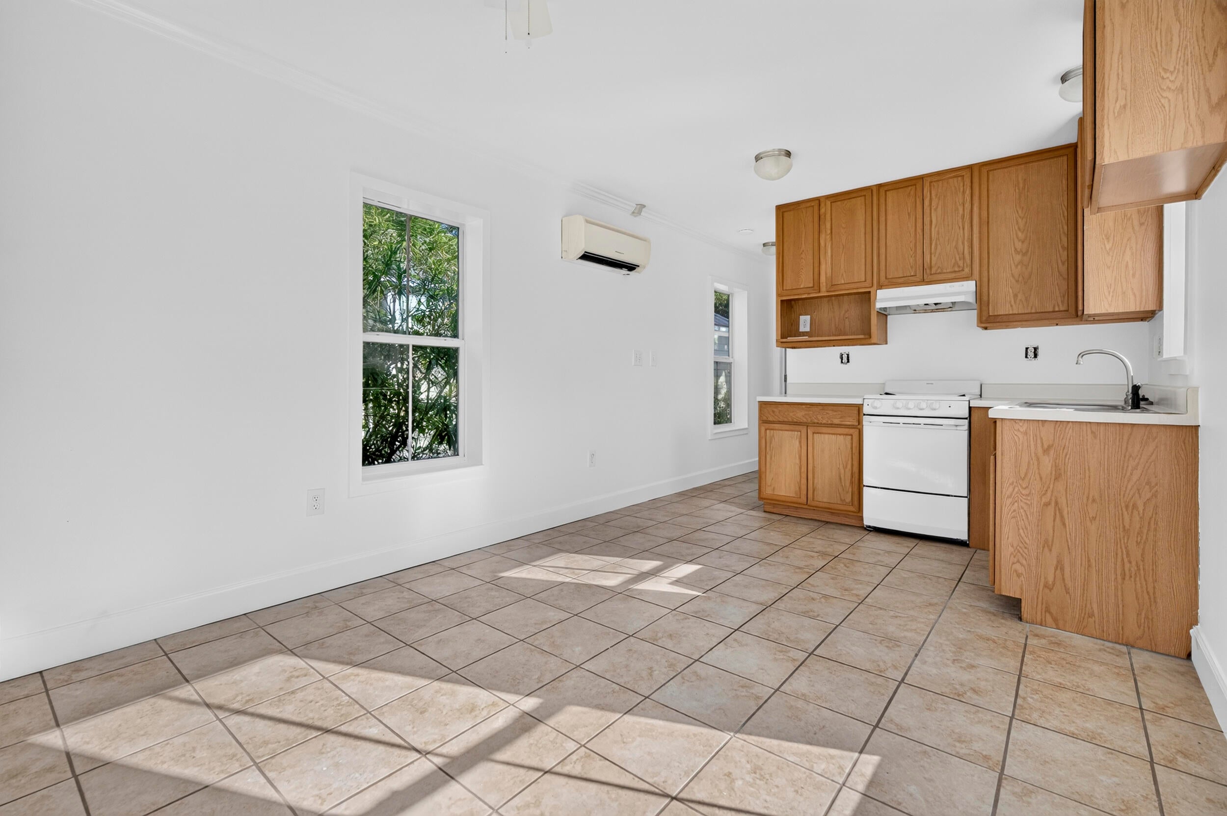 Country Club Estates, An Unrecorded Subdivision - Residential