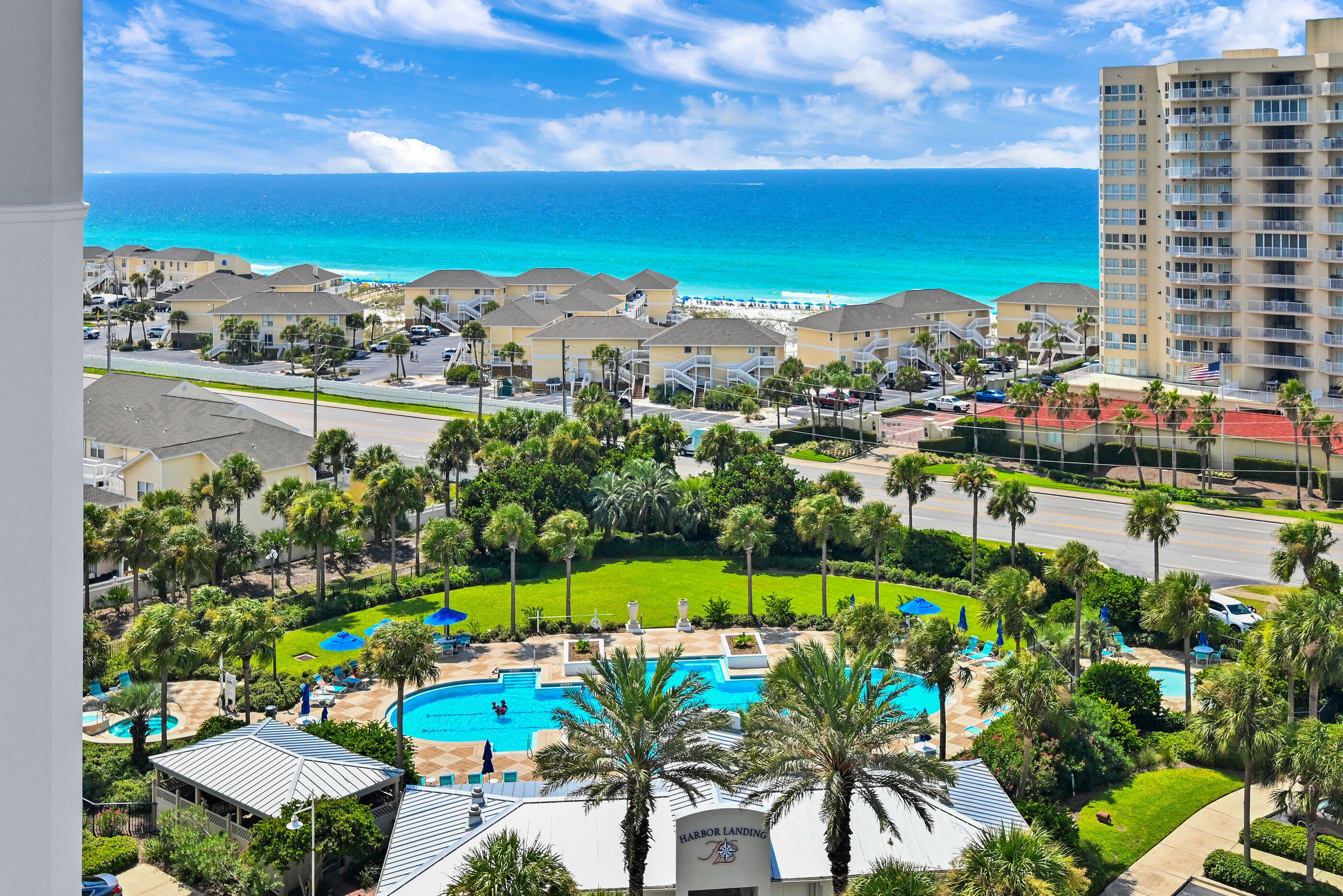 HARBOR LANDING - Residential