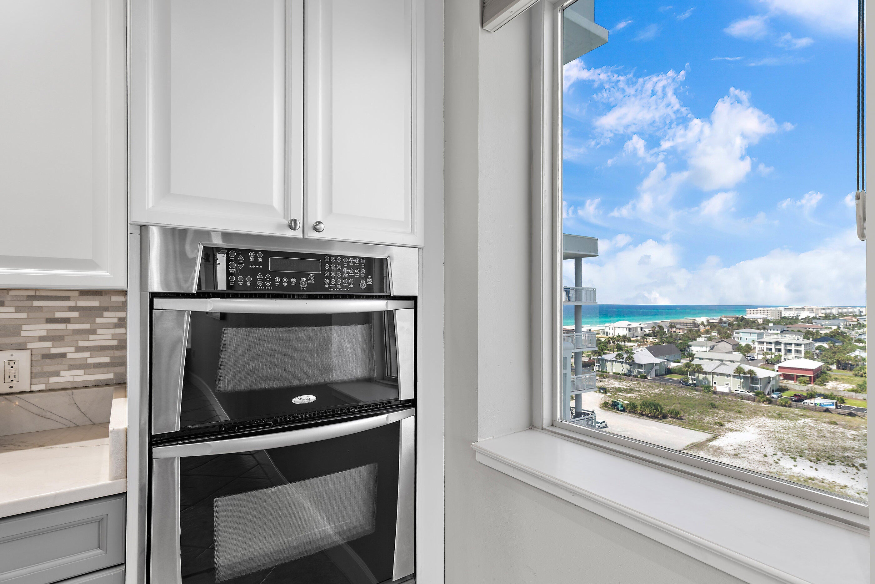 HARBOR LANDING - Residential