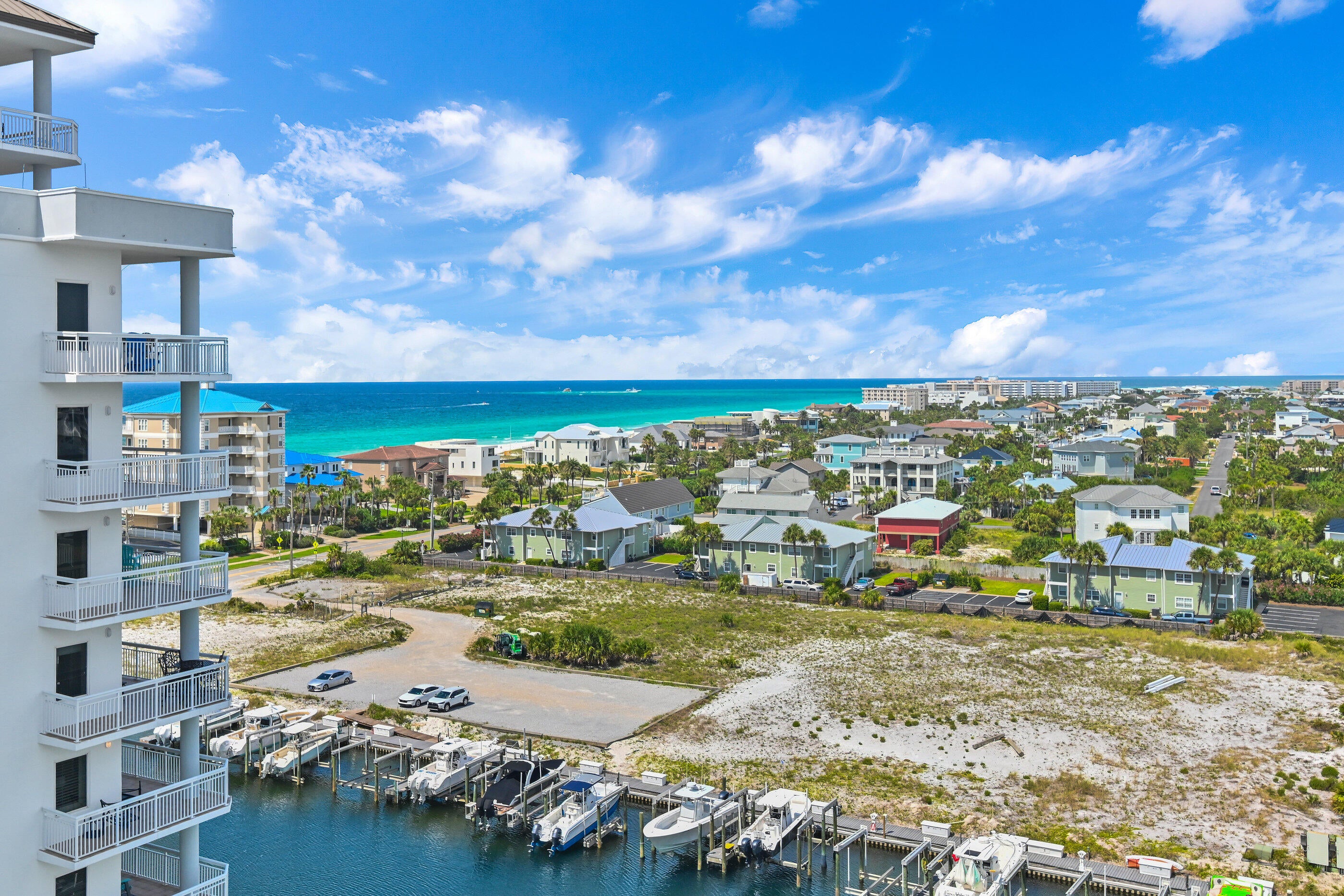 HARBOR LANDING - Residential