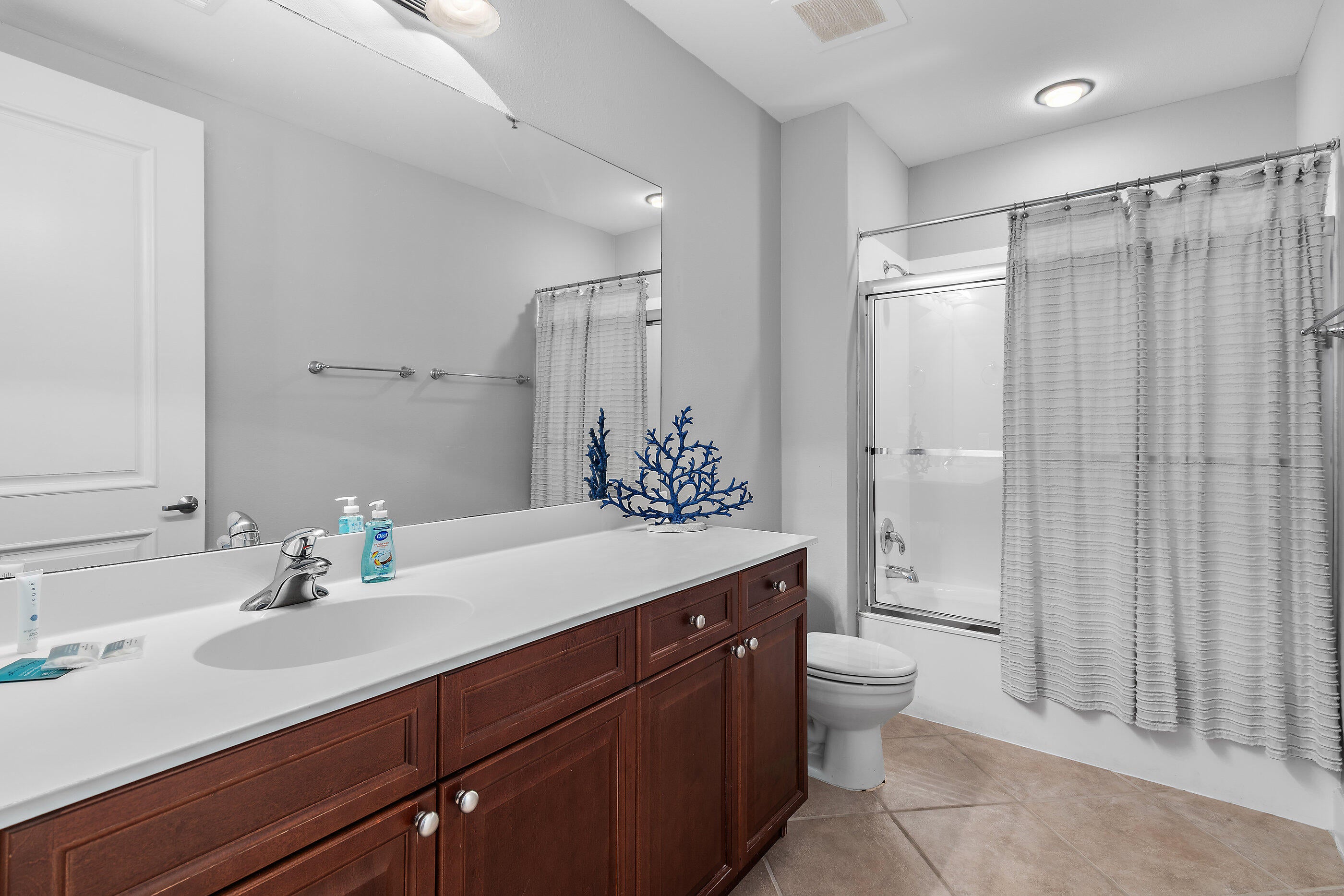 HARBOR LANDING - Residential