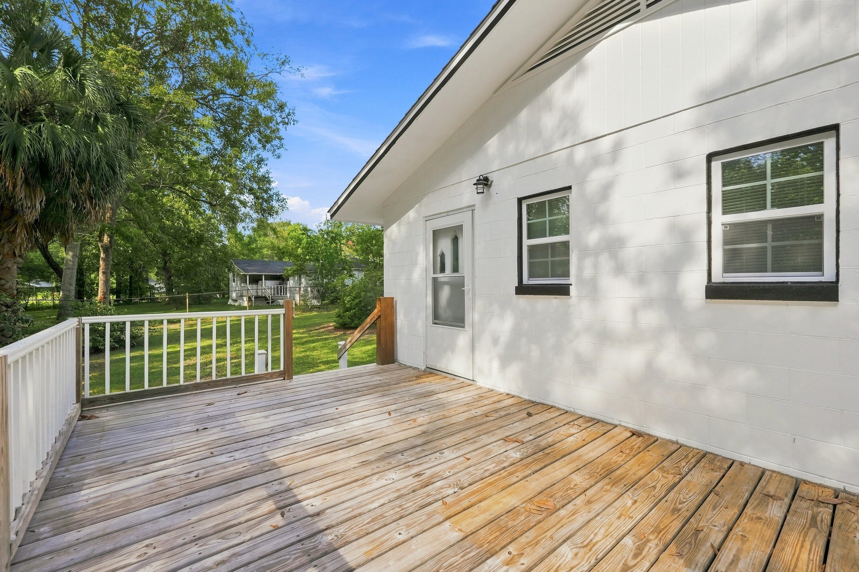 NO RECORDED SUBDIVISION - Residential
