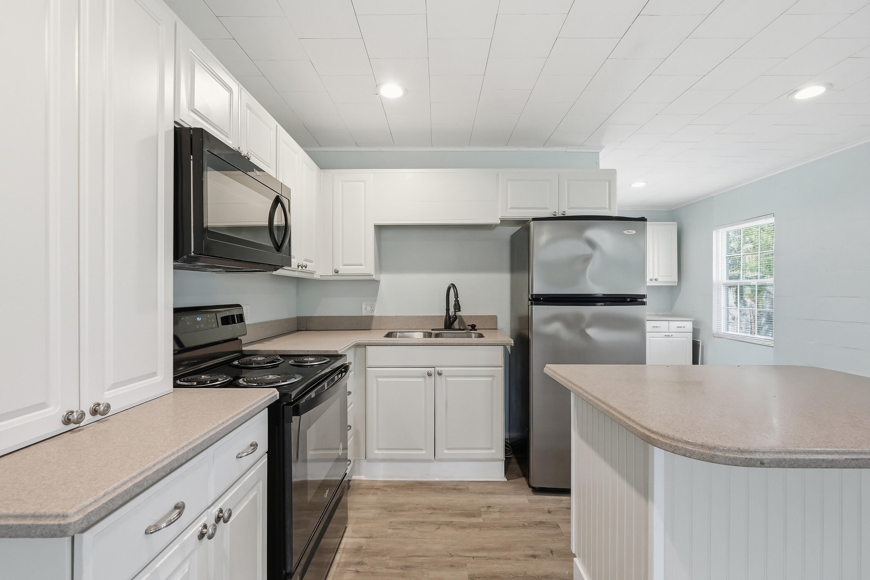 NO RECORDED SUBDIVISION - Residential
