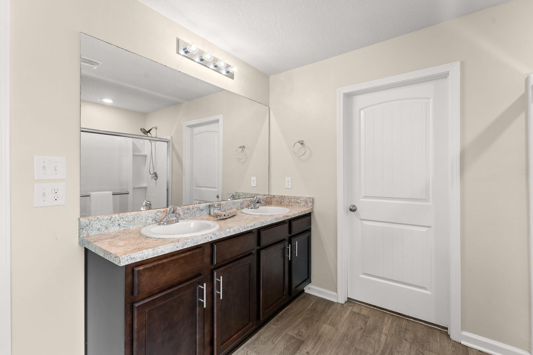 Hodges Bayou - Residential
