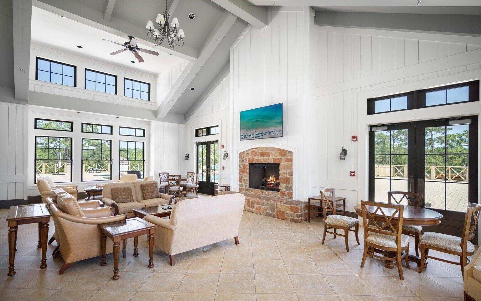 TURTLE COVE - Residential