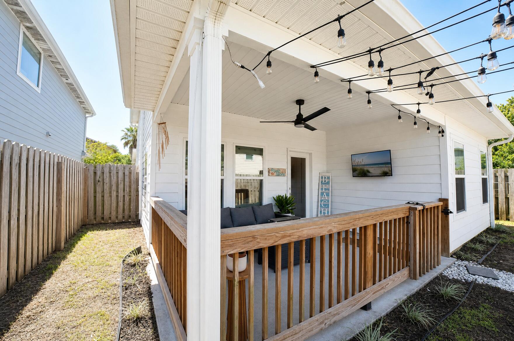 TURTLE COVE - Residential