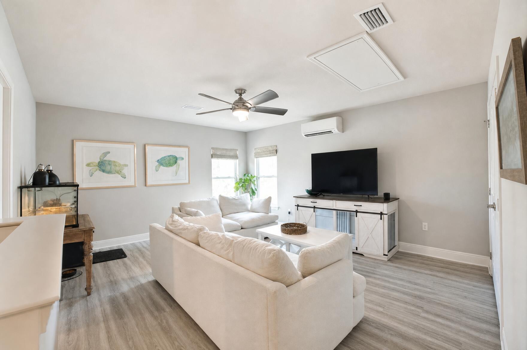TURTLE COVE - Residential
