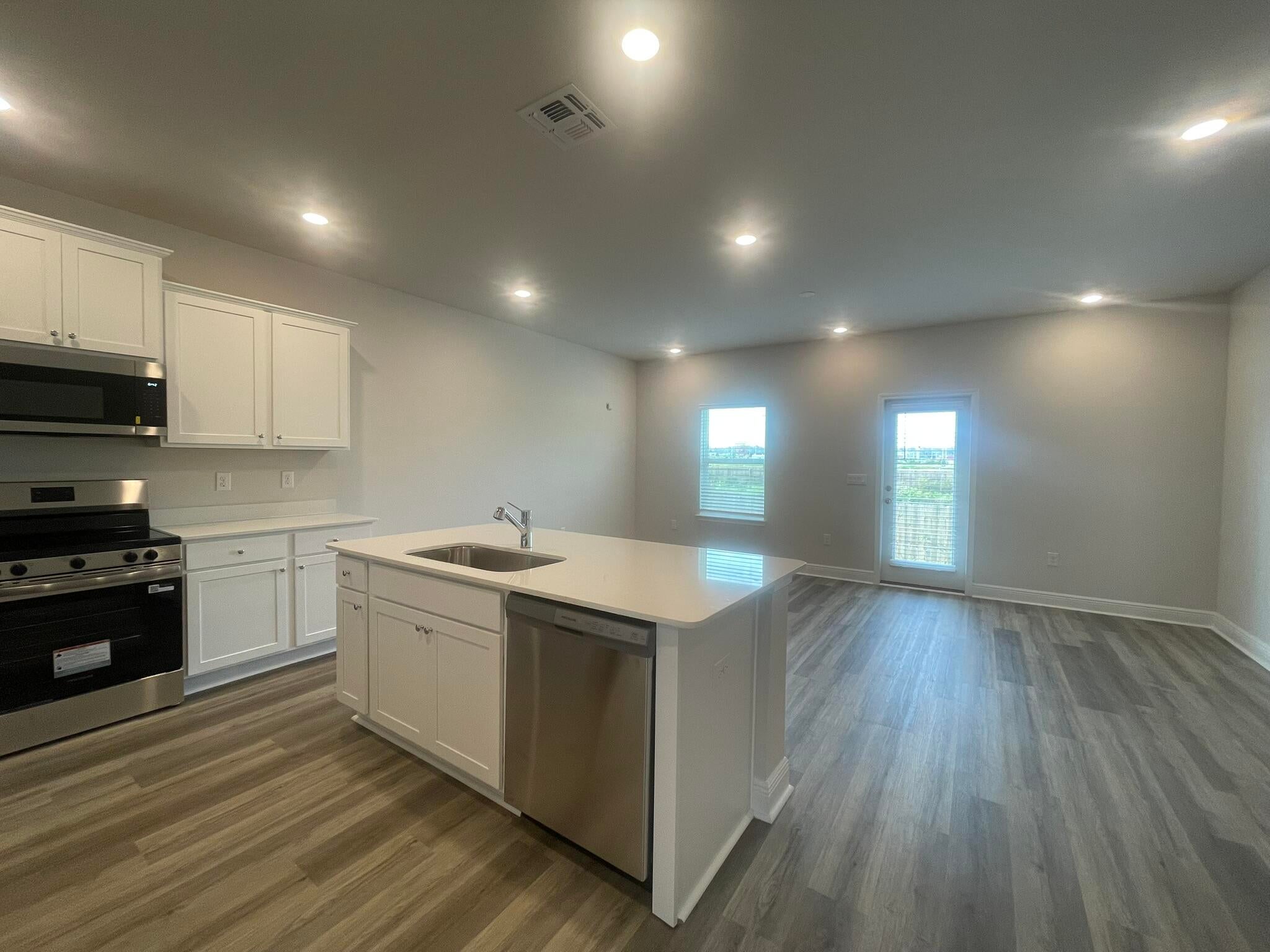 Garden Villa Townhomes - Residential Lease