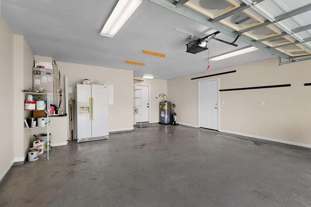 EMERALD BAY PH 1A - Residential