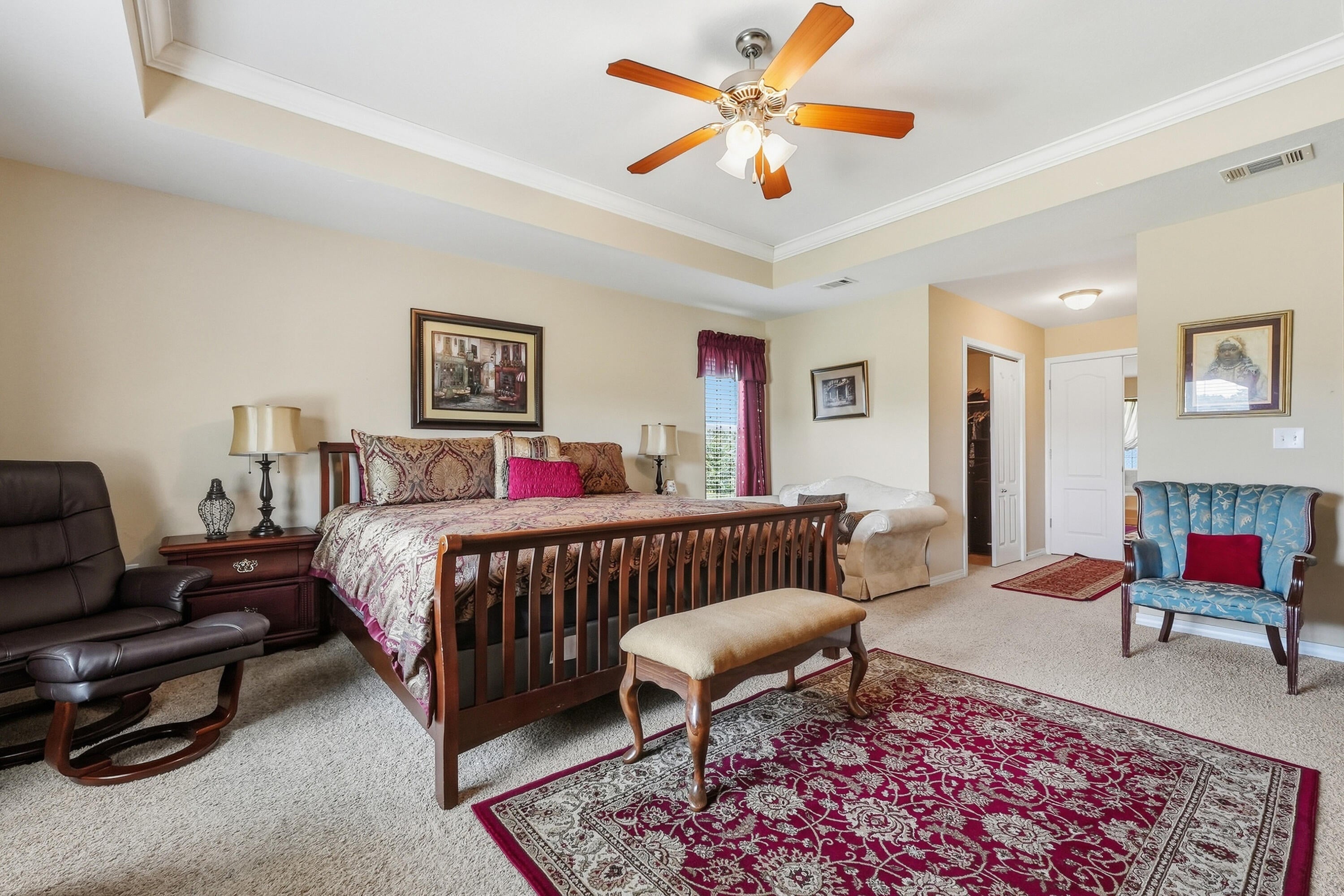BROWNSTONE MANOR - Residential