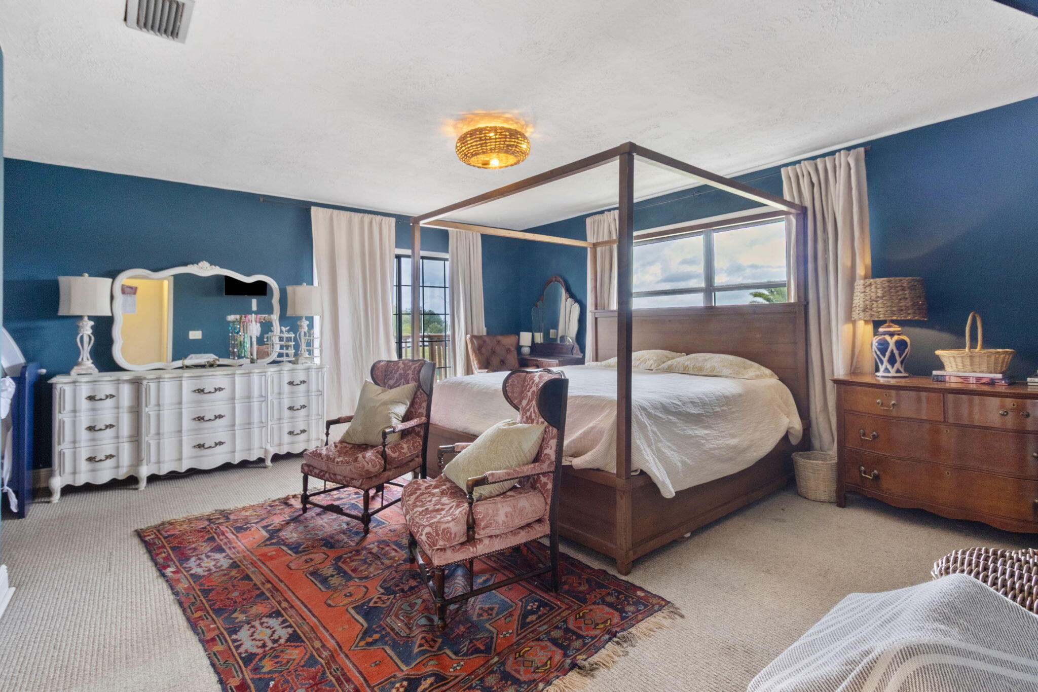 BAY PARK MANOR THE - Residential